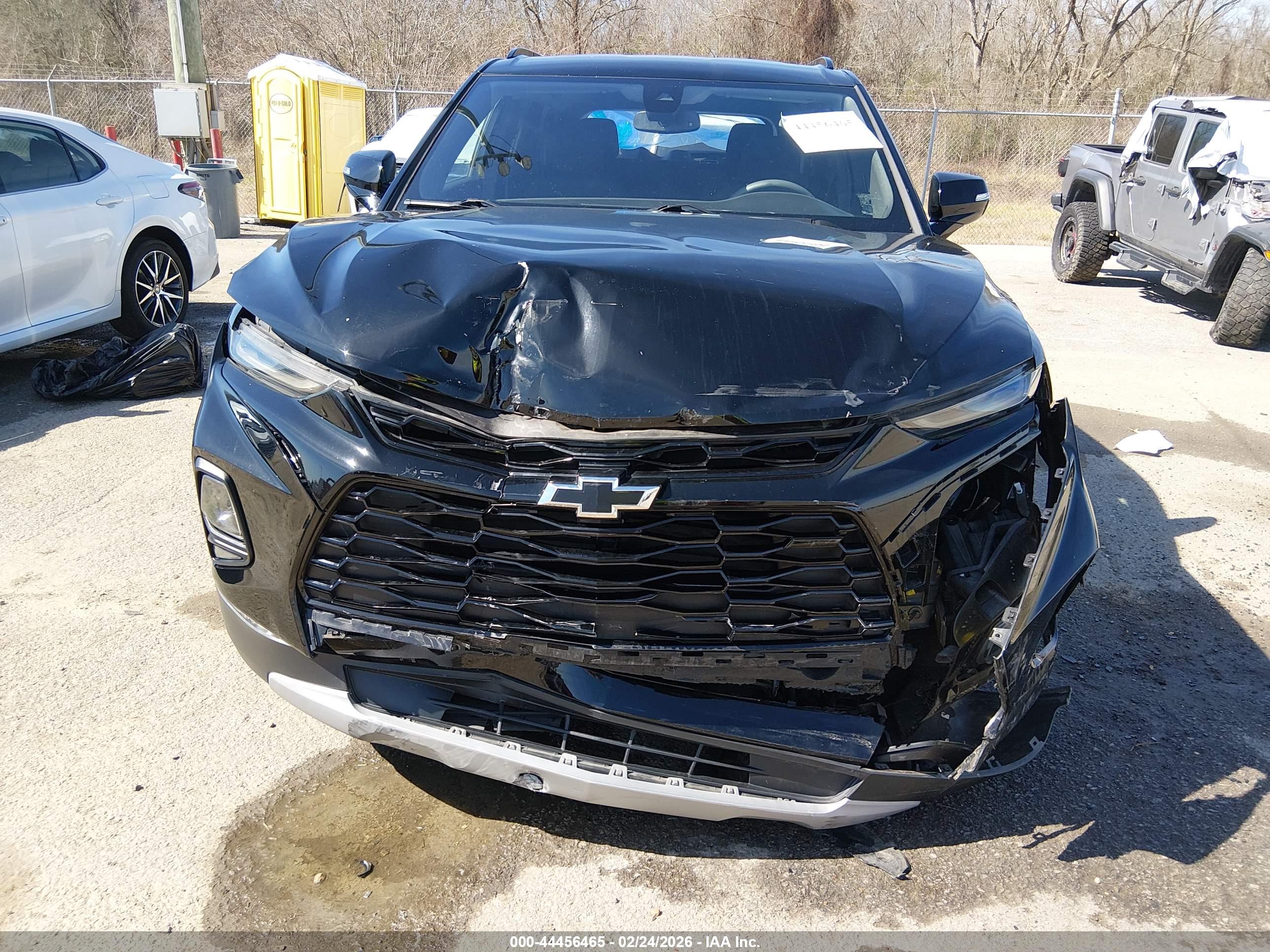 CHEVROLET BLAZER image 6
