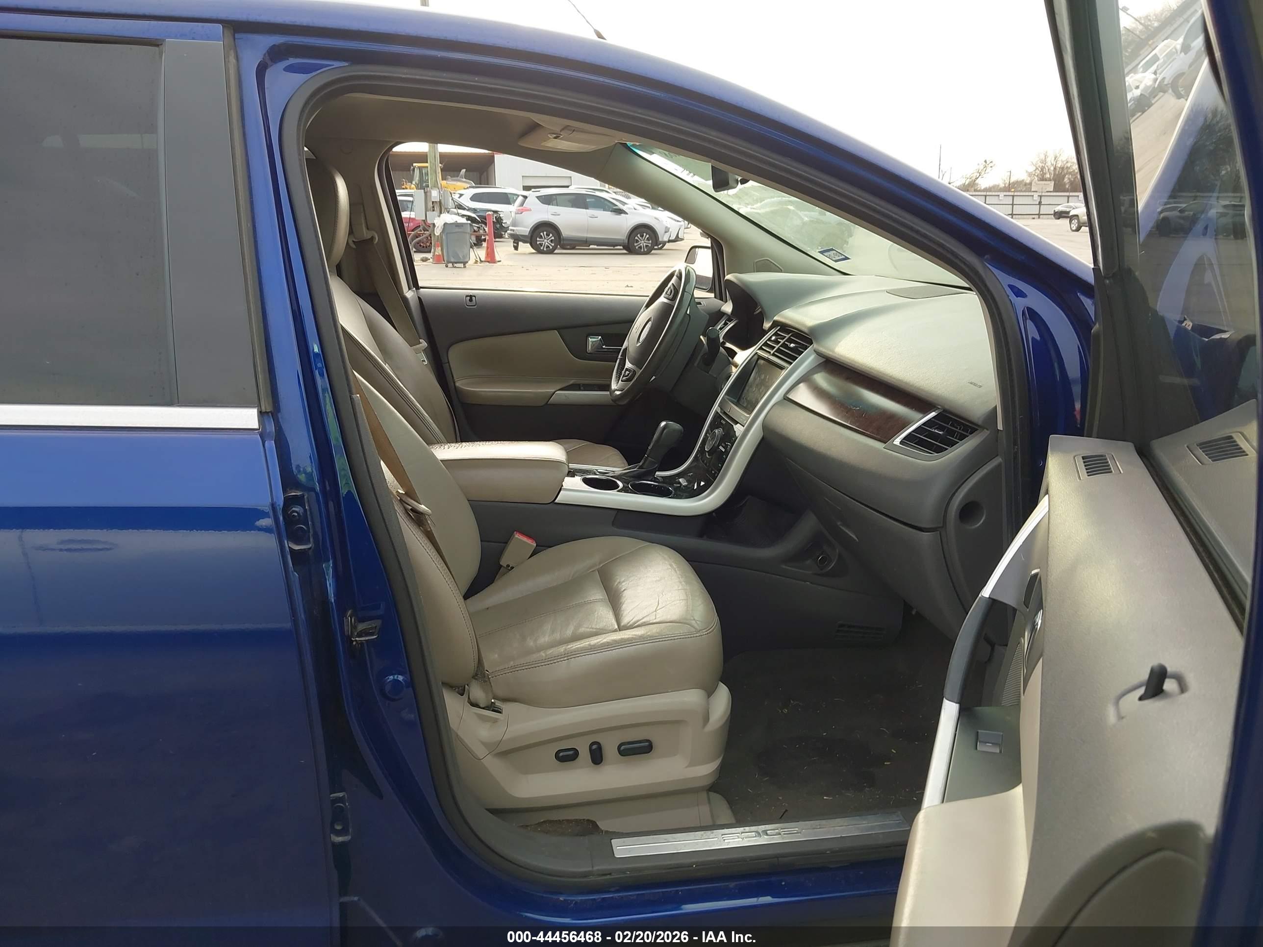 FORD EDGE image 5
