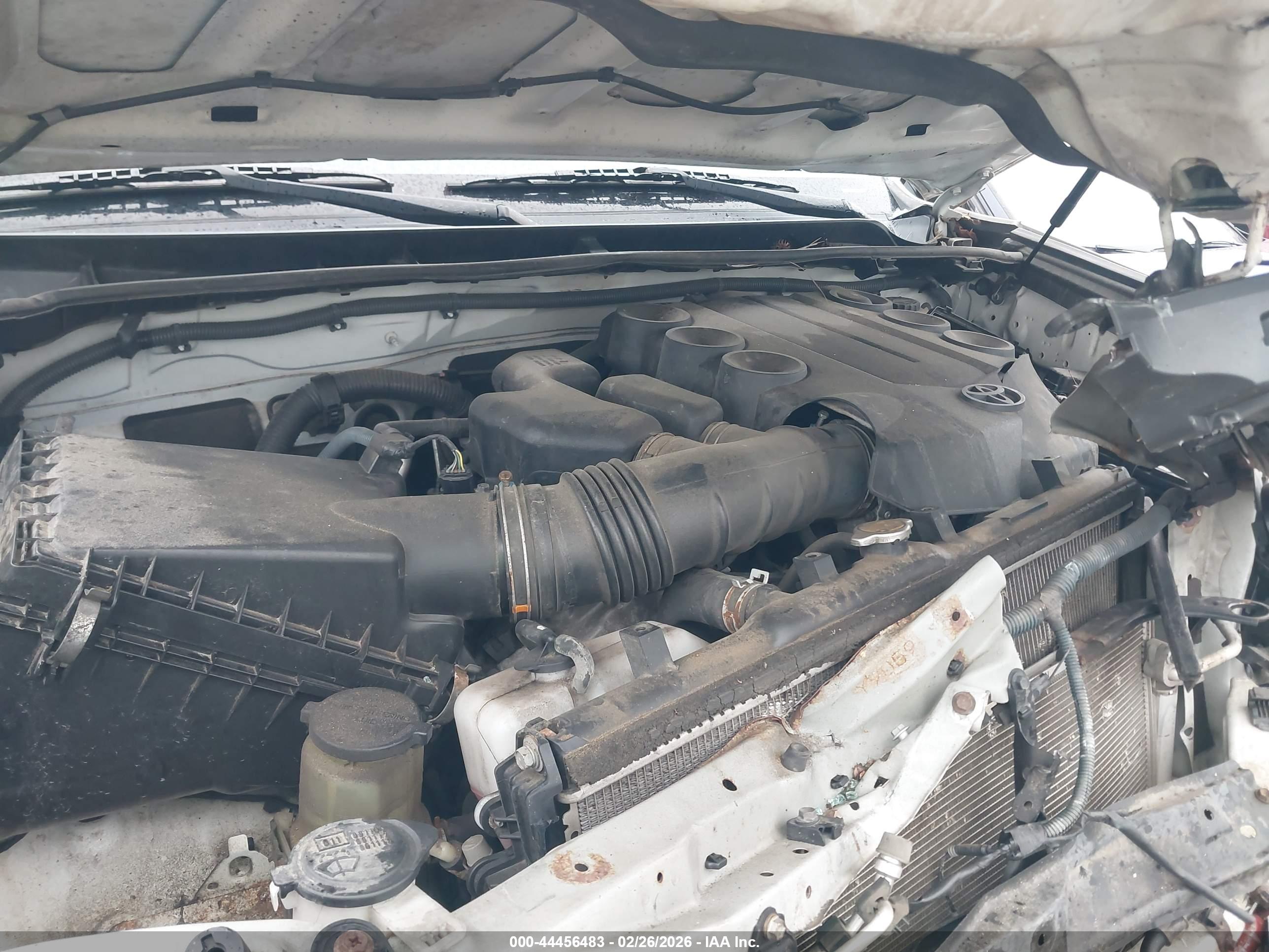 TOYOTA 4RUNNER image 10