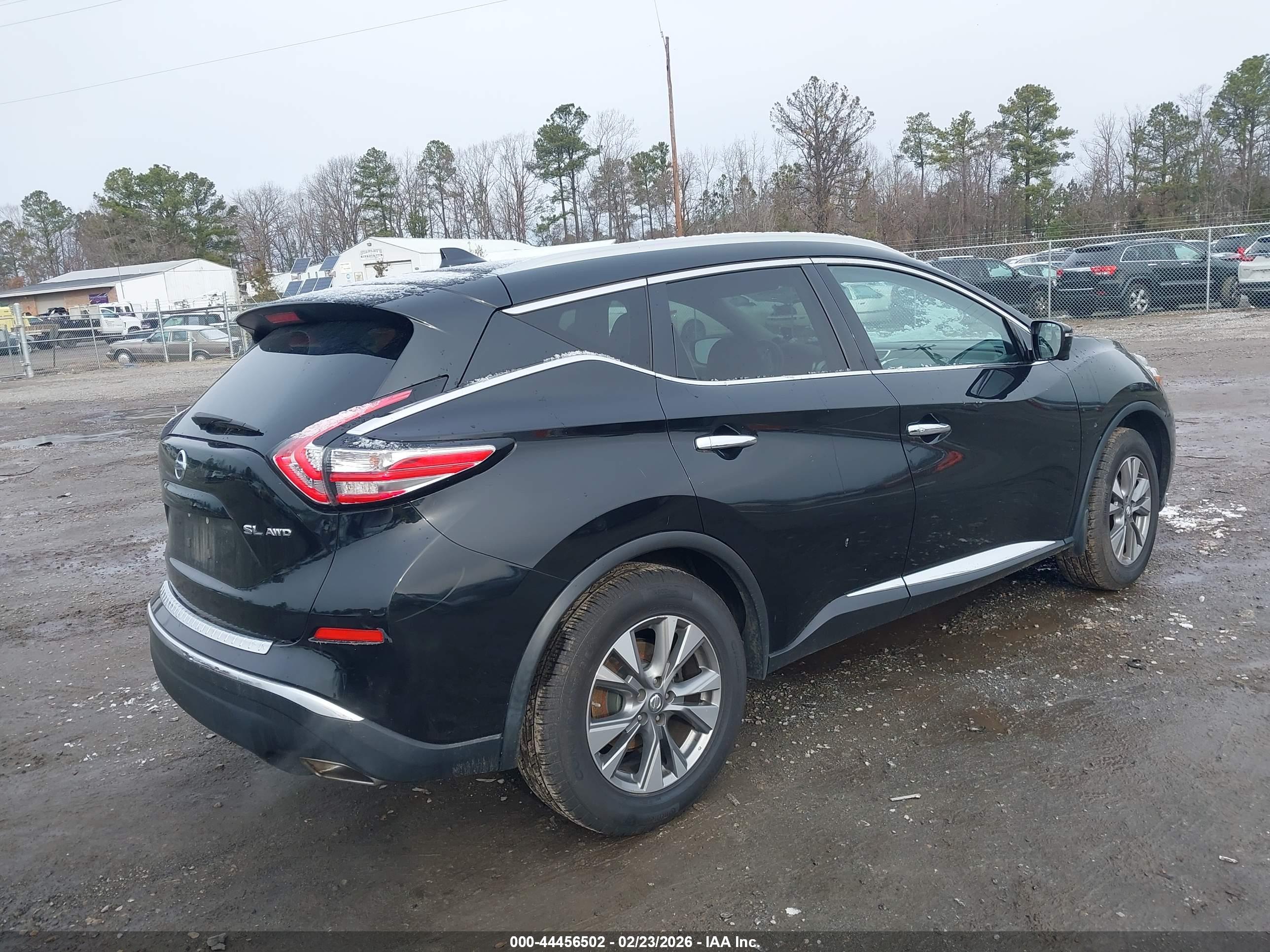 NISSAN MURANO image 4