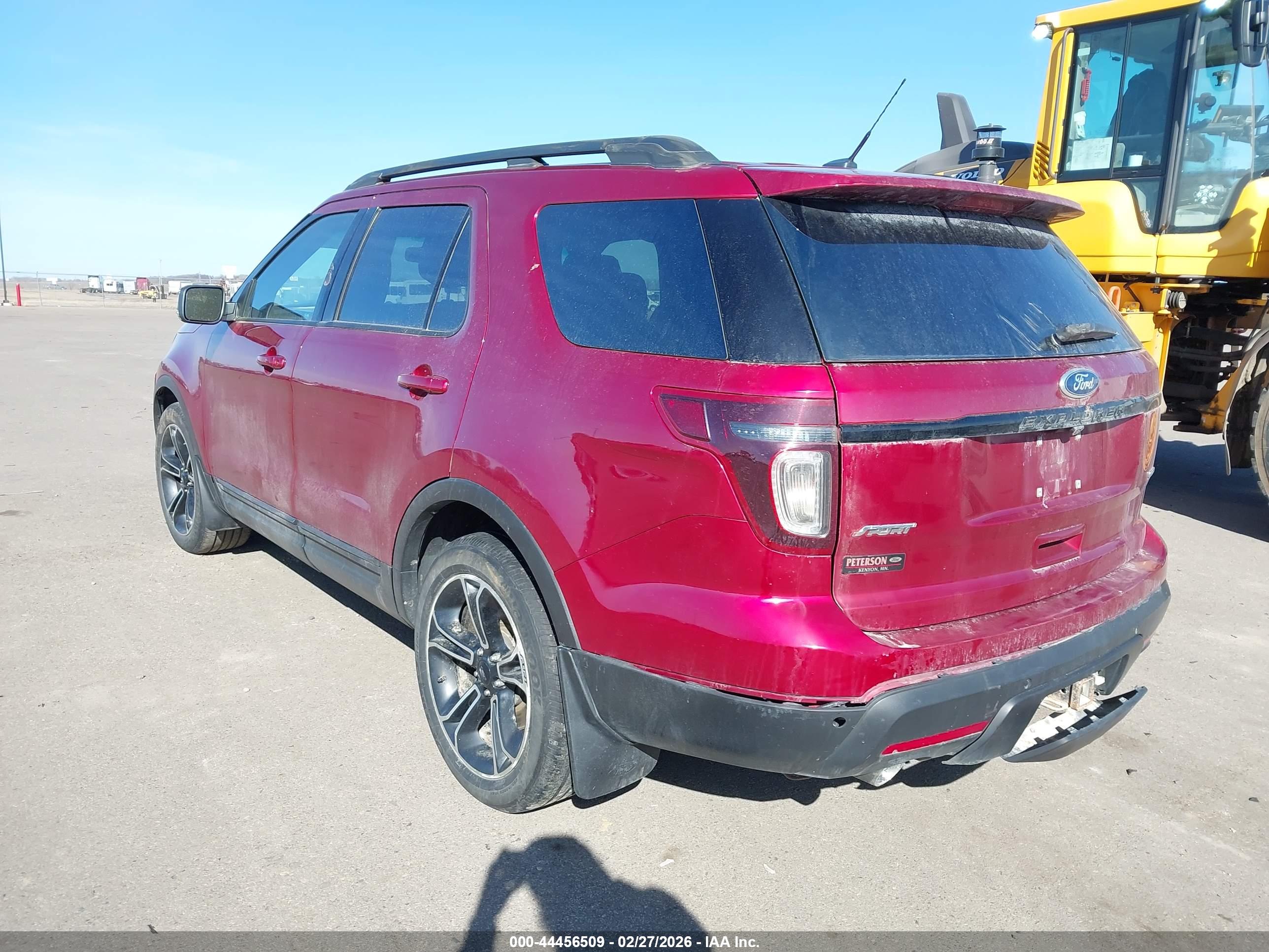 FORD EXPLORER image 3