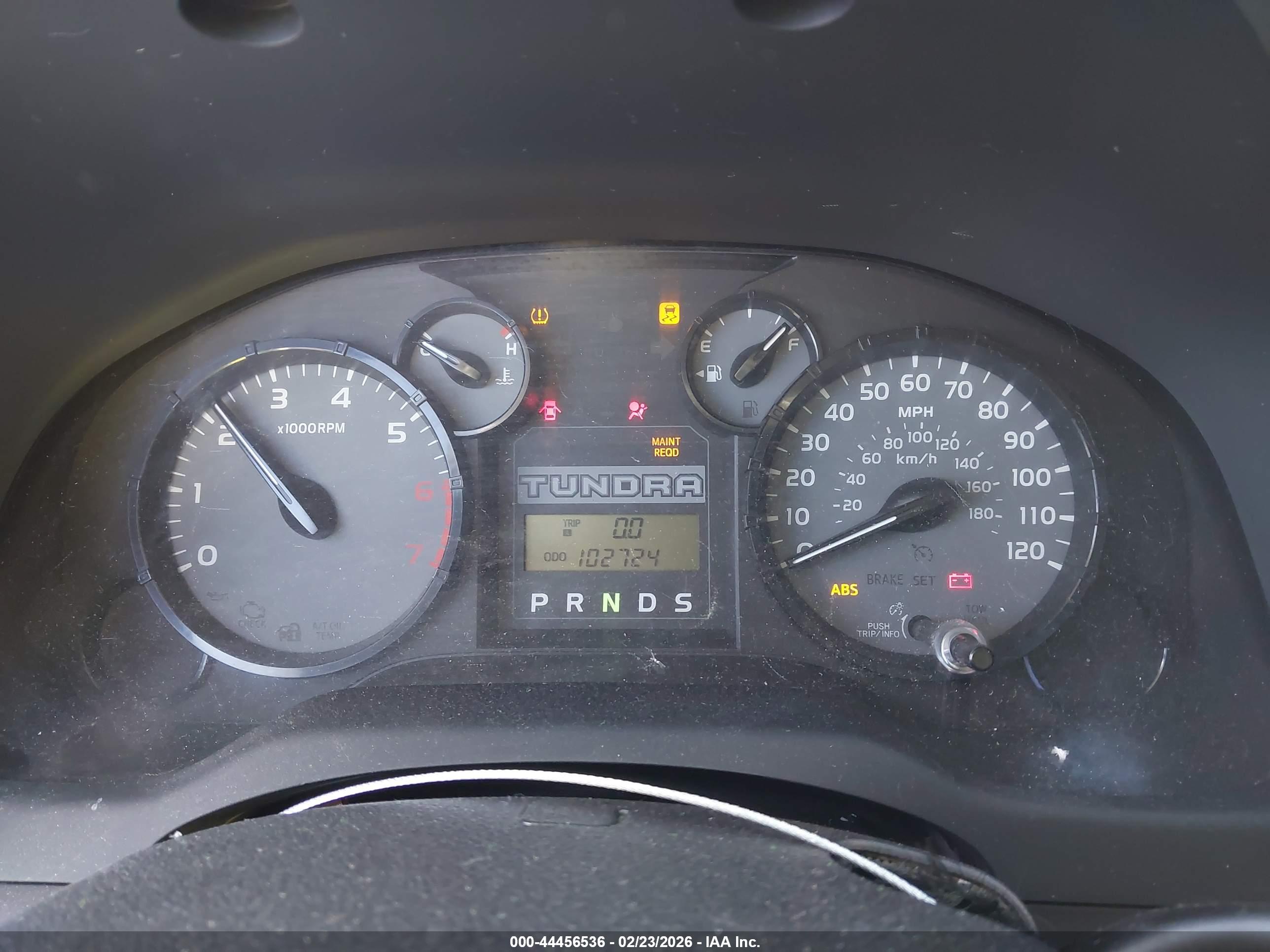 TOYOTA TUNDRA image 7