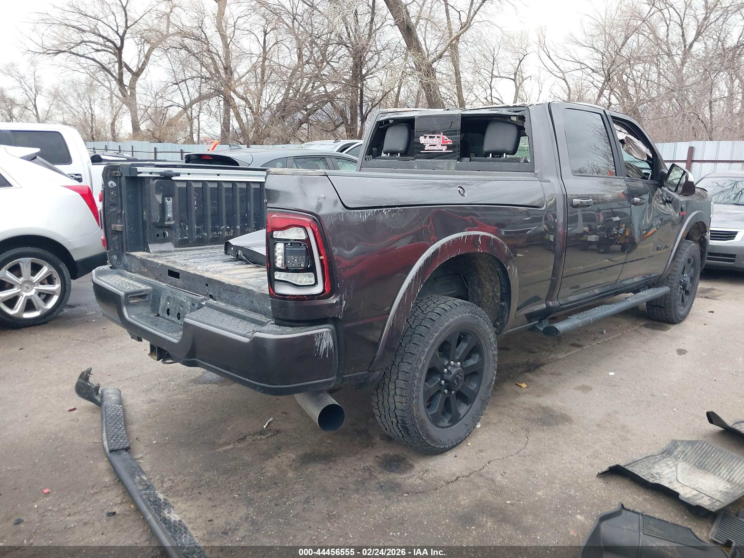 RAM 2500 image 4