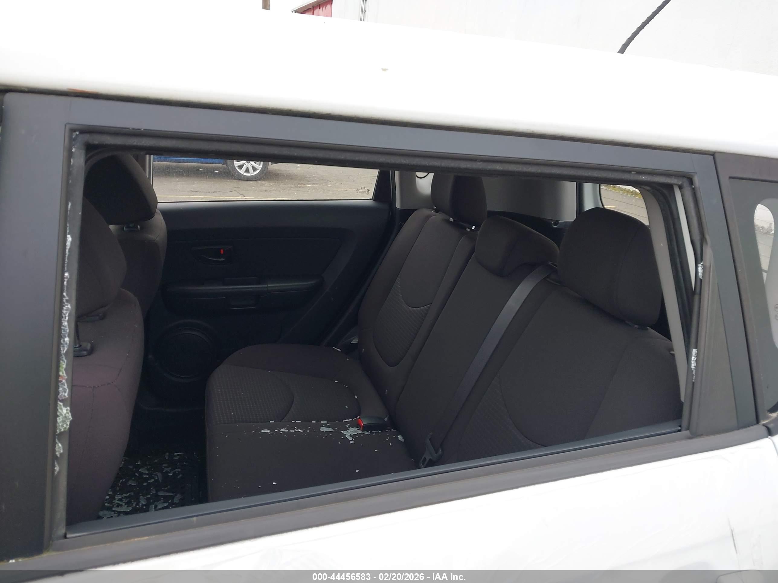KIA SOUL image 6