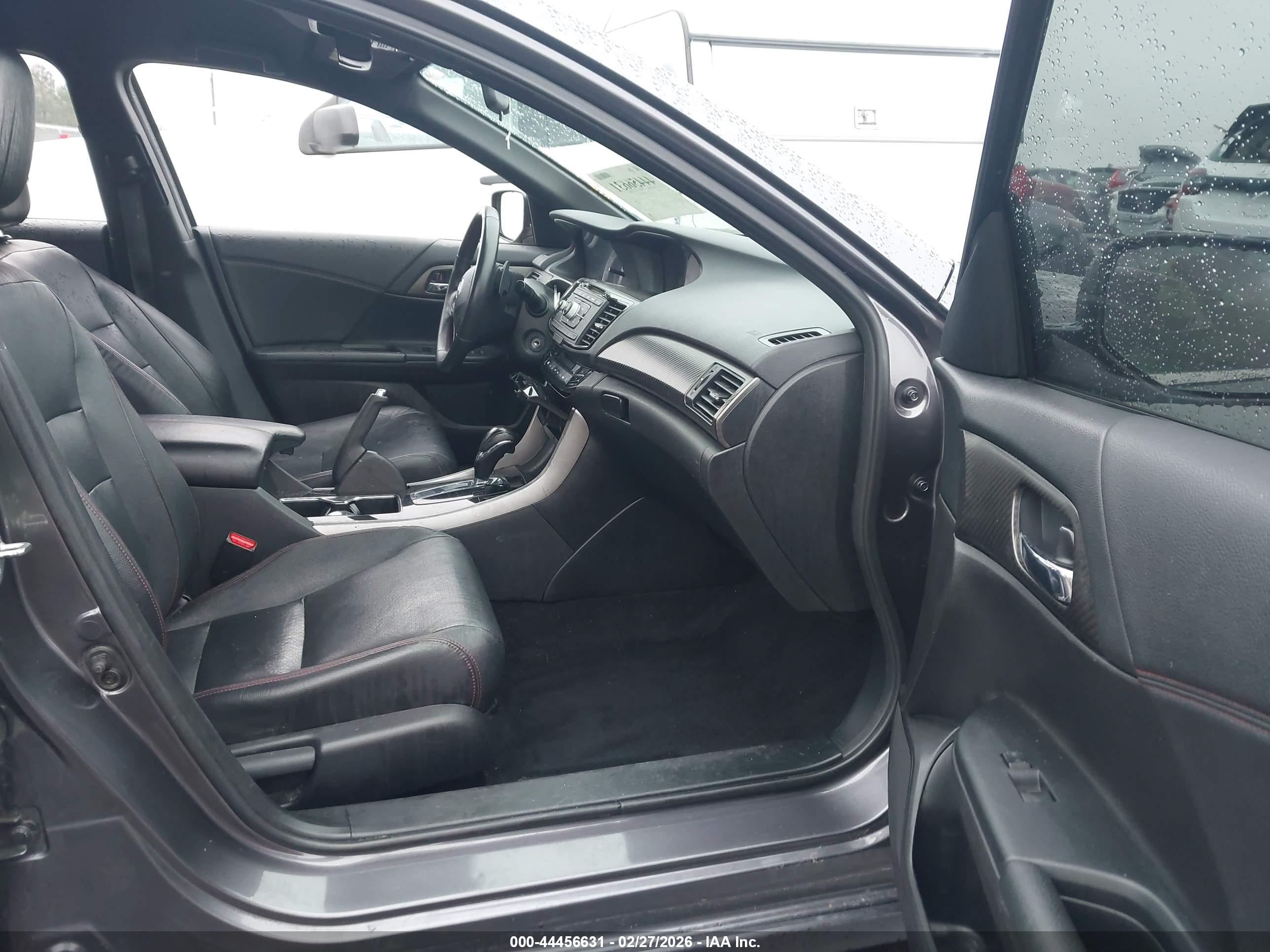 HONDA ACCORD image 5