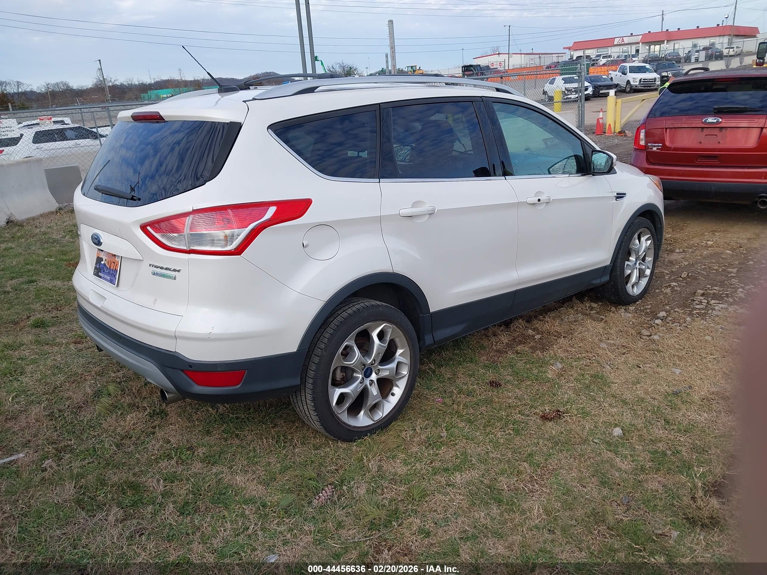 FORD ESCAPE image 4