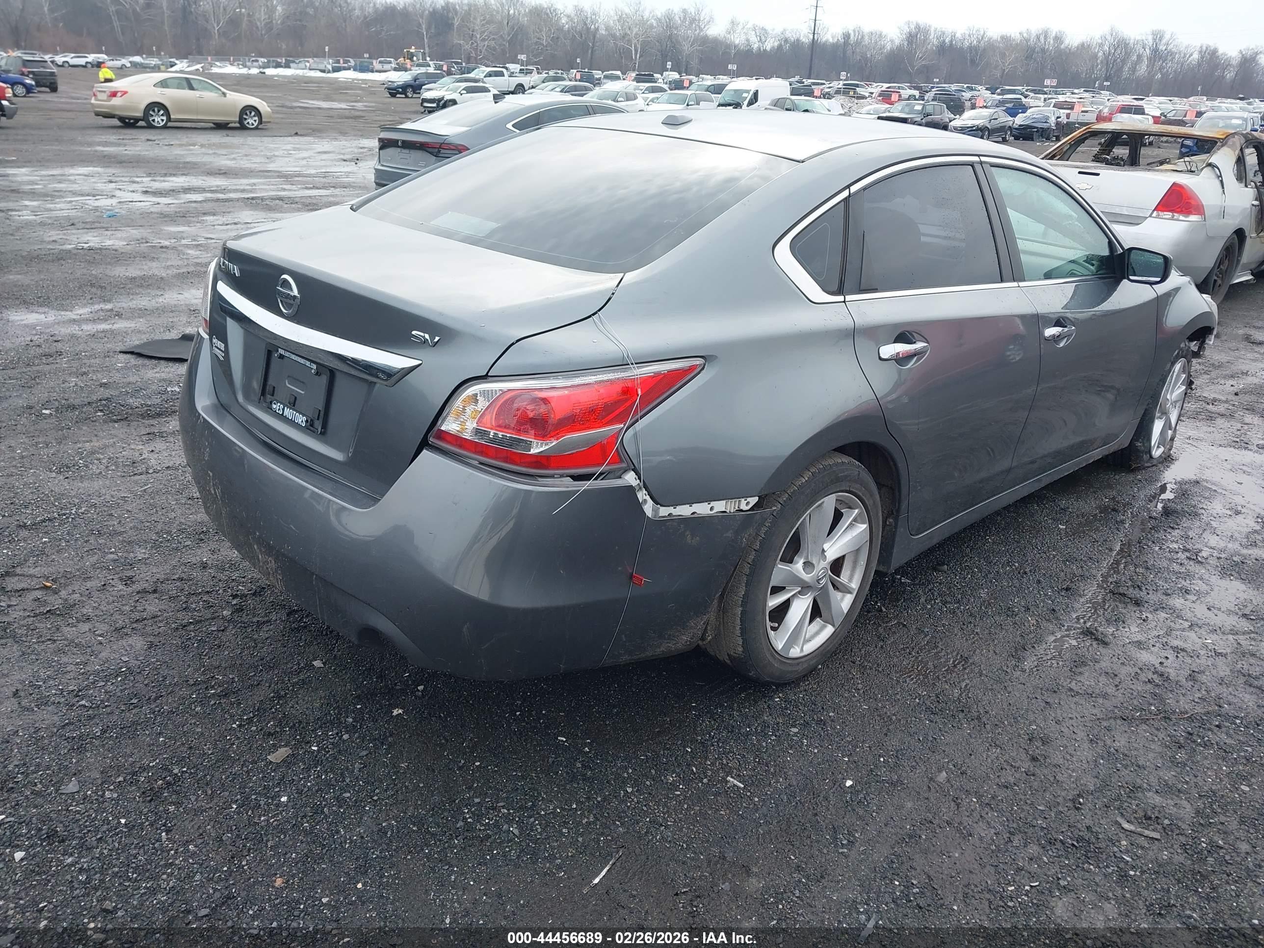 NISSAN ALTIMA image 4