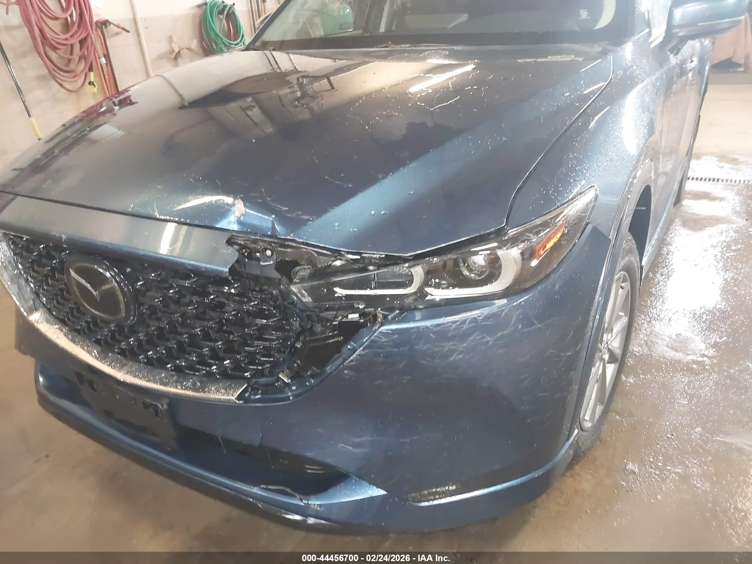 MAZDA CX-5 image 6