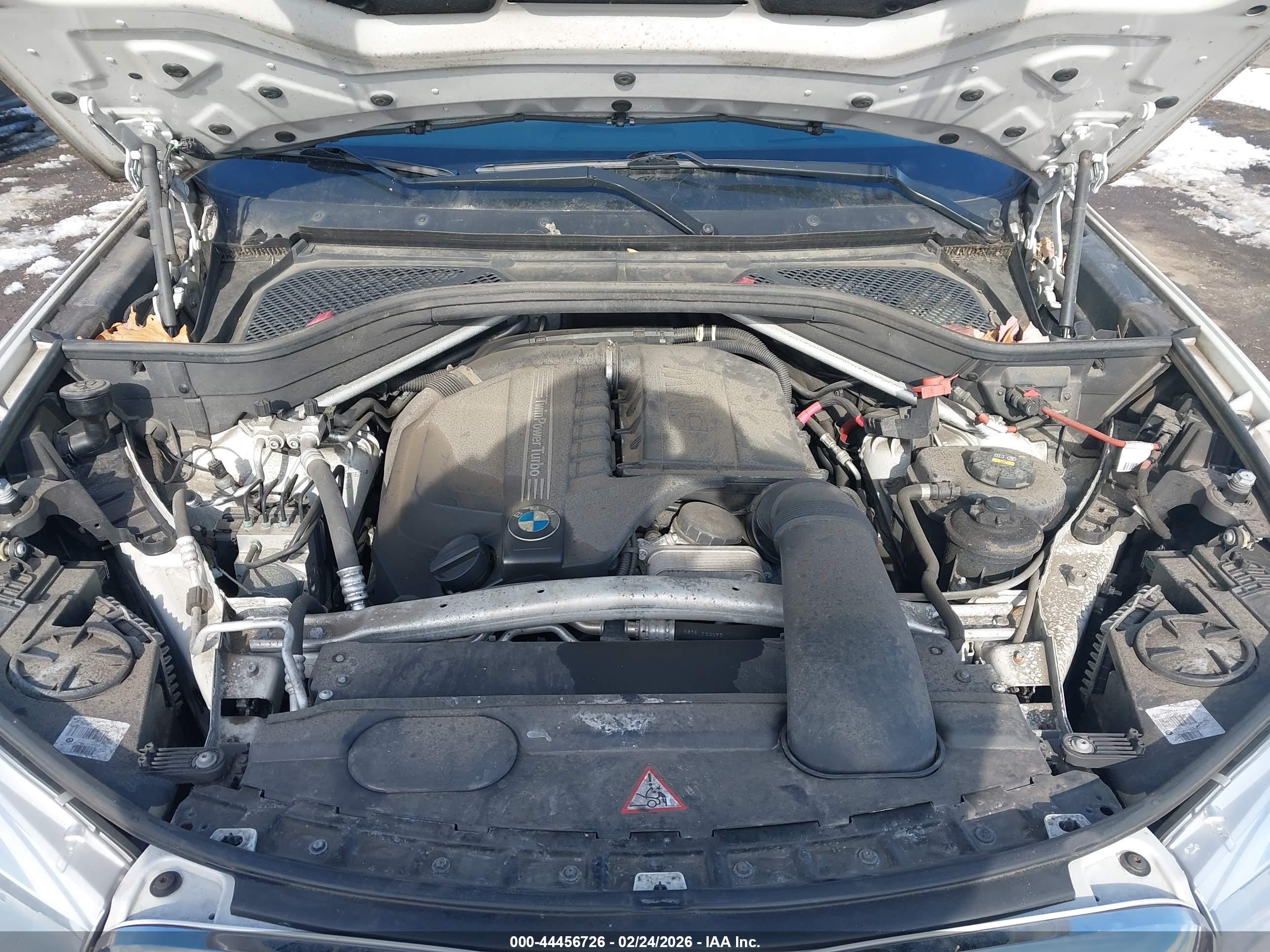BMW X6 image 10