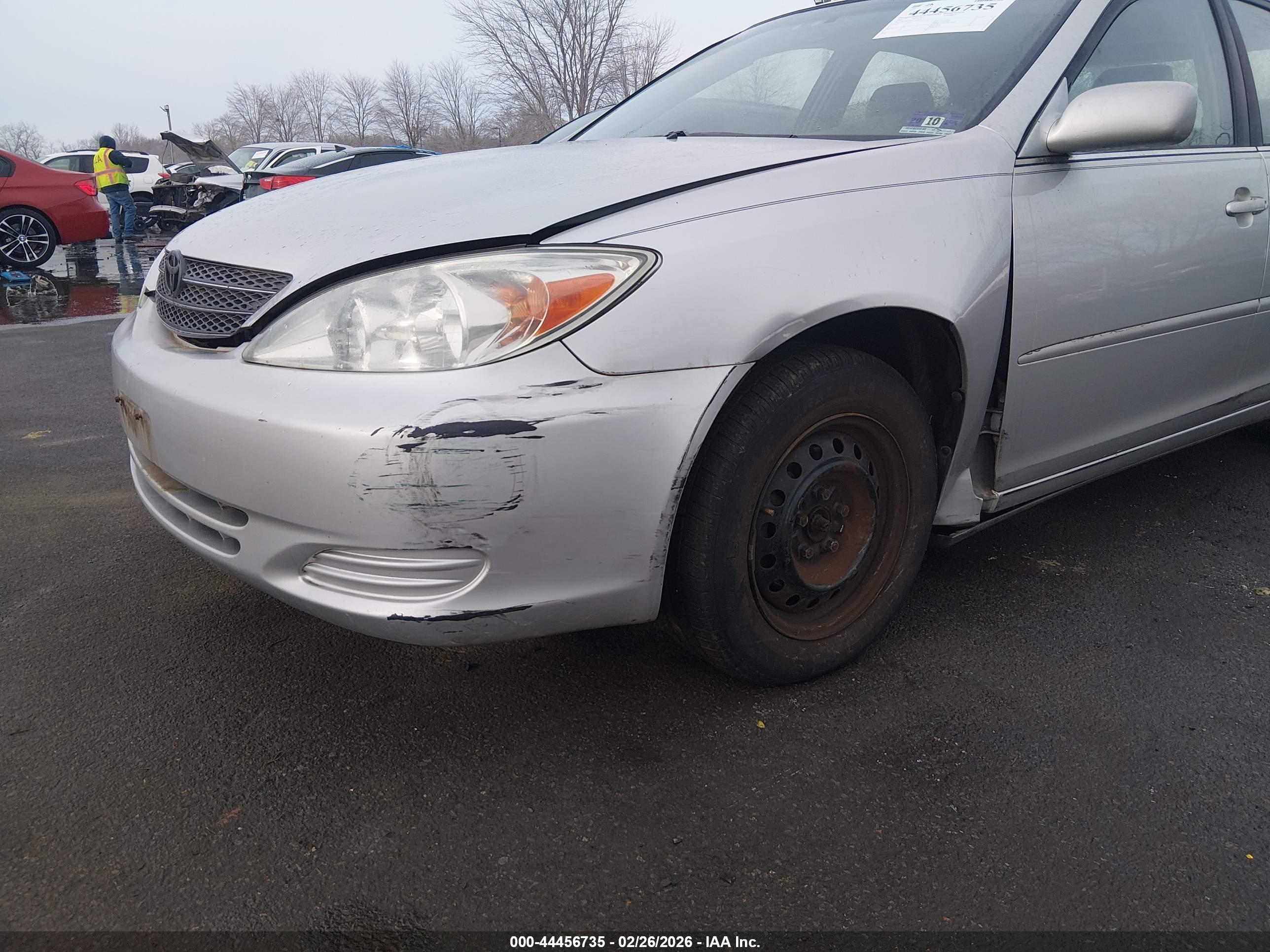 TOYOTA CAMRY image 6