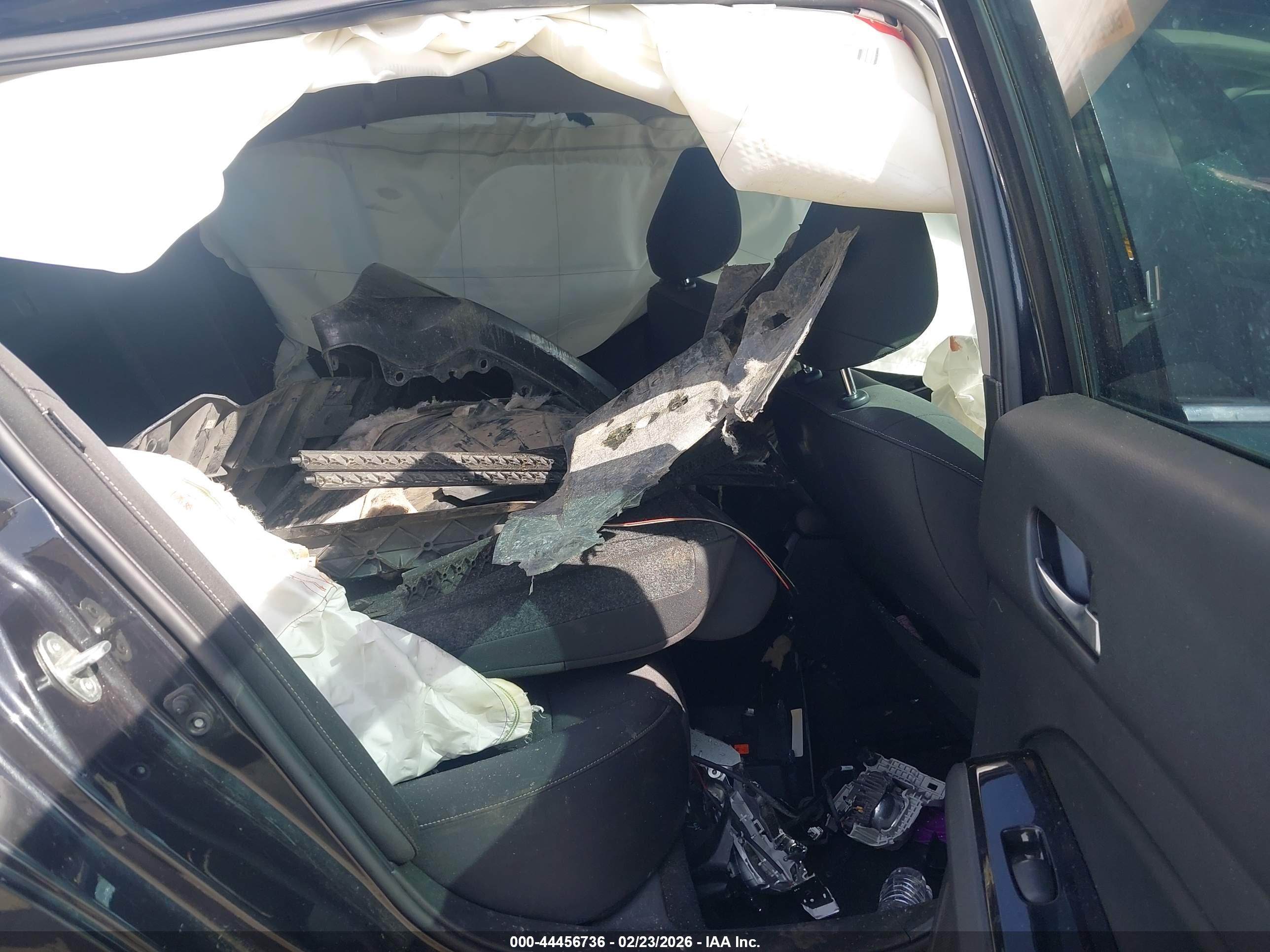 NISSAN ALTIMA image 8