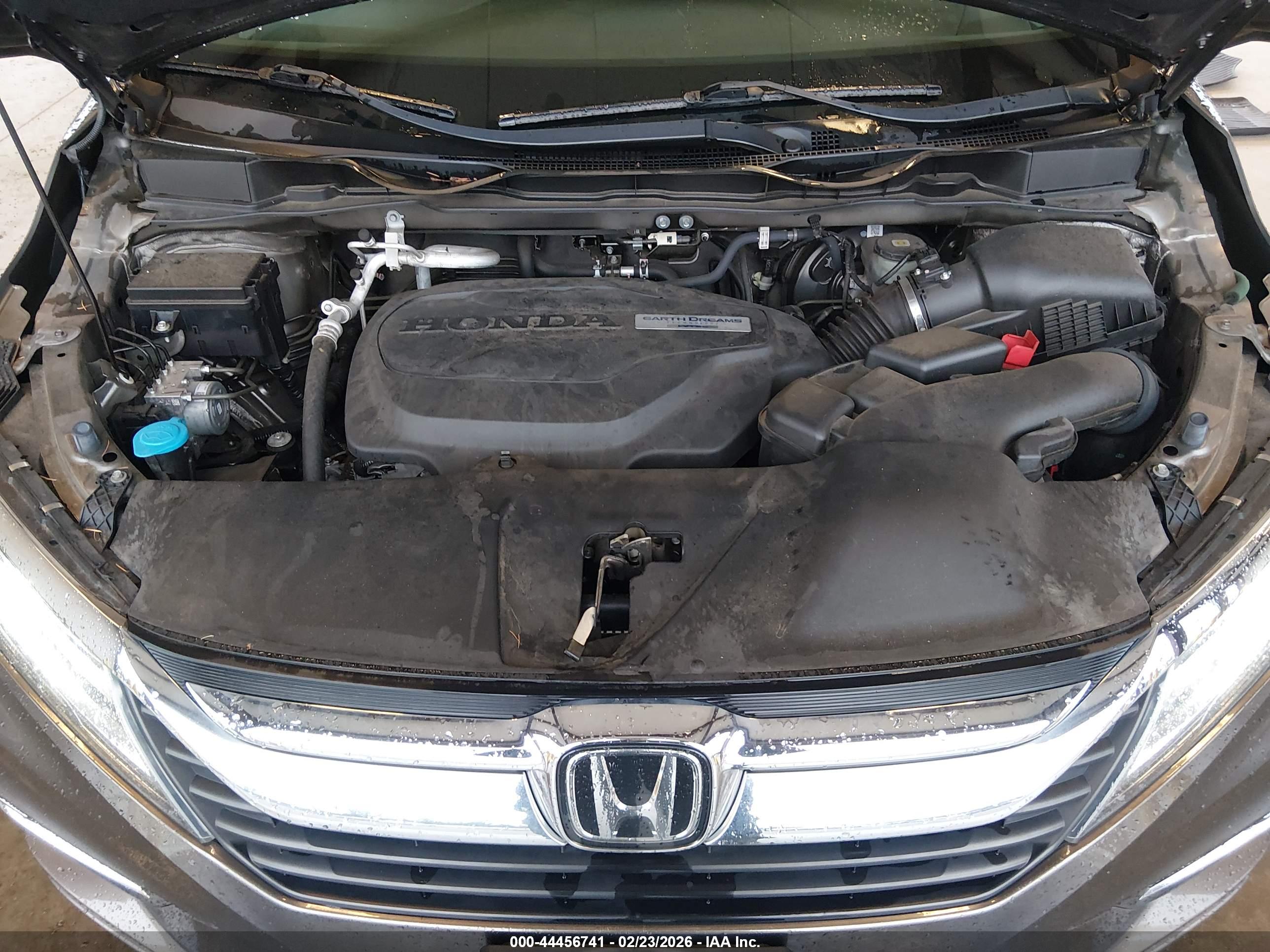 HONDA ODYSSEY image 10