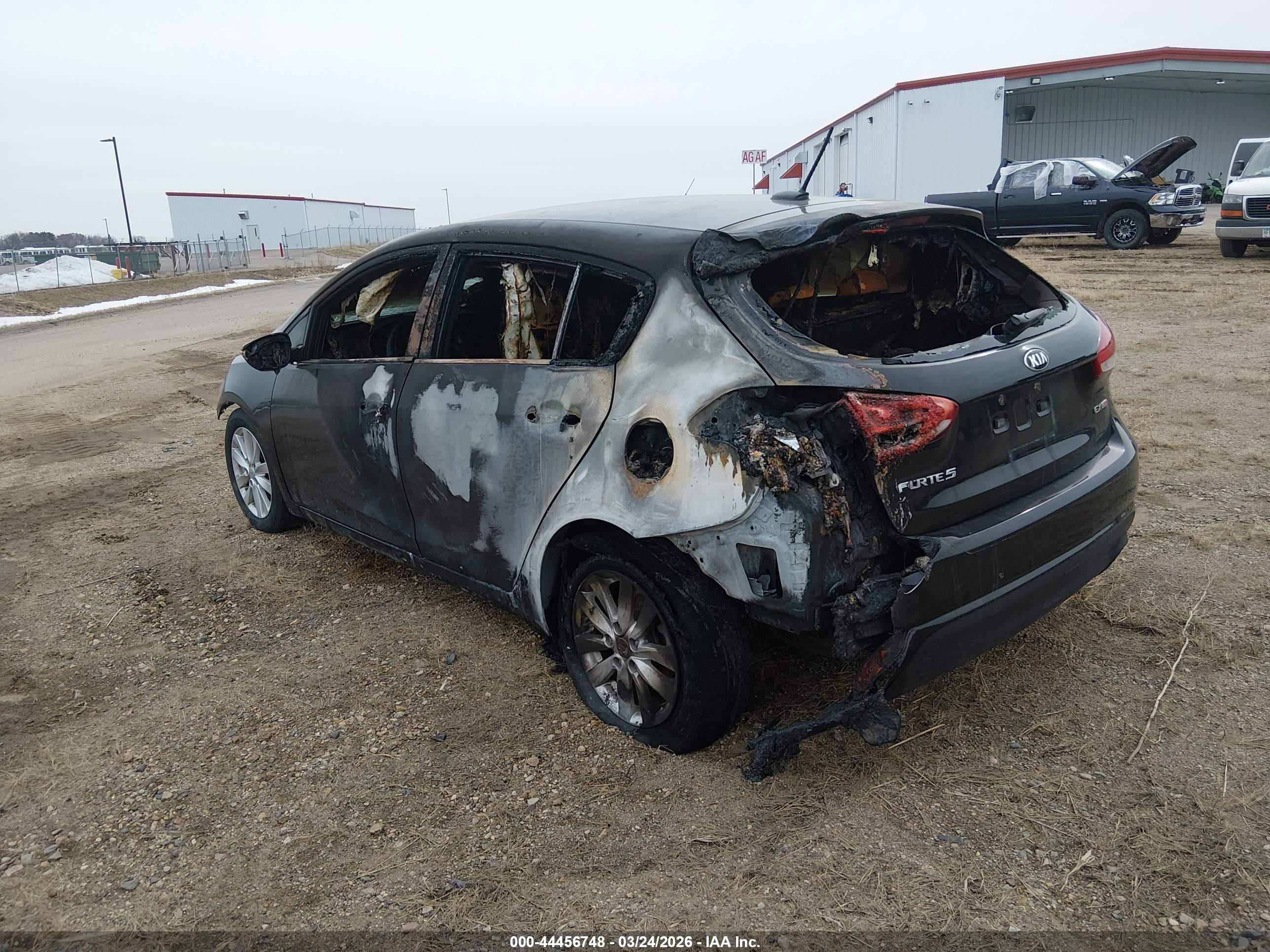 KIA FORTE image 3