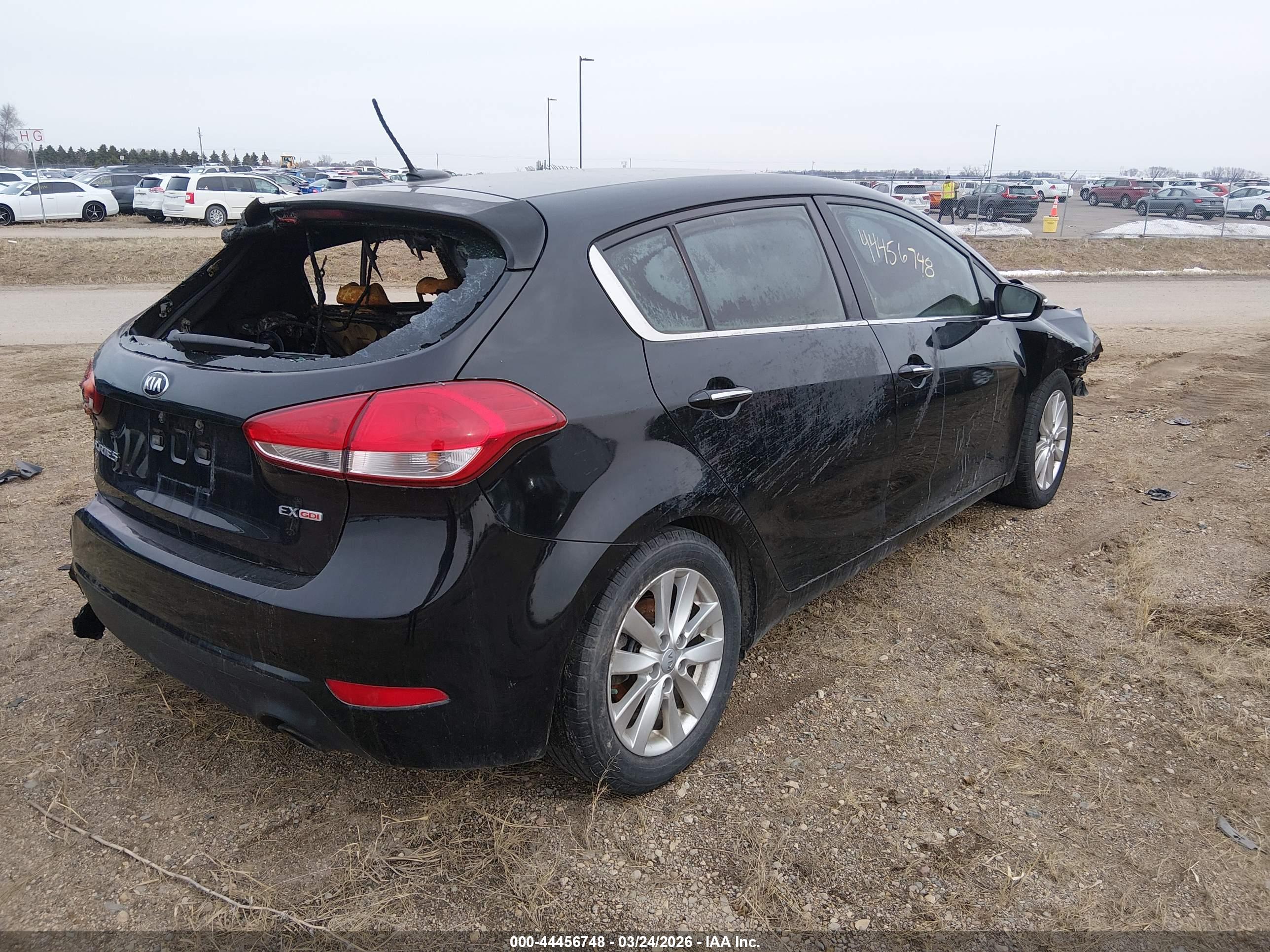 KIA FORTE image 4