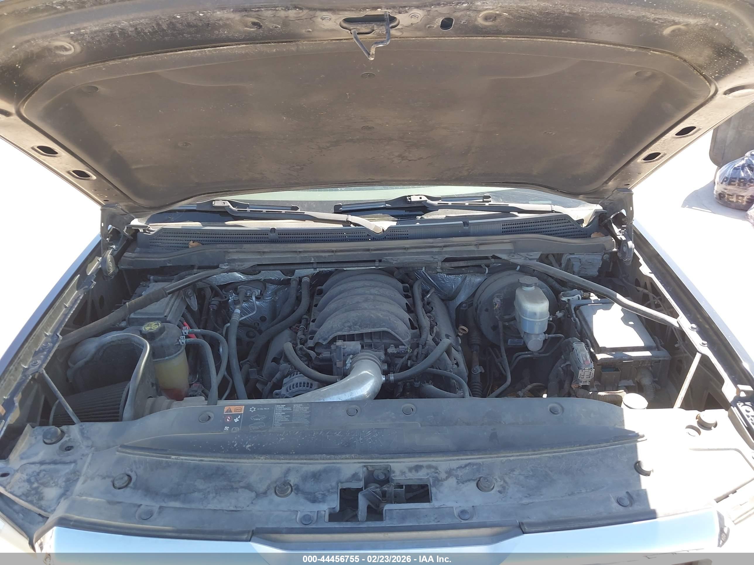GMC SIERRA image 10