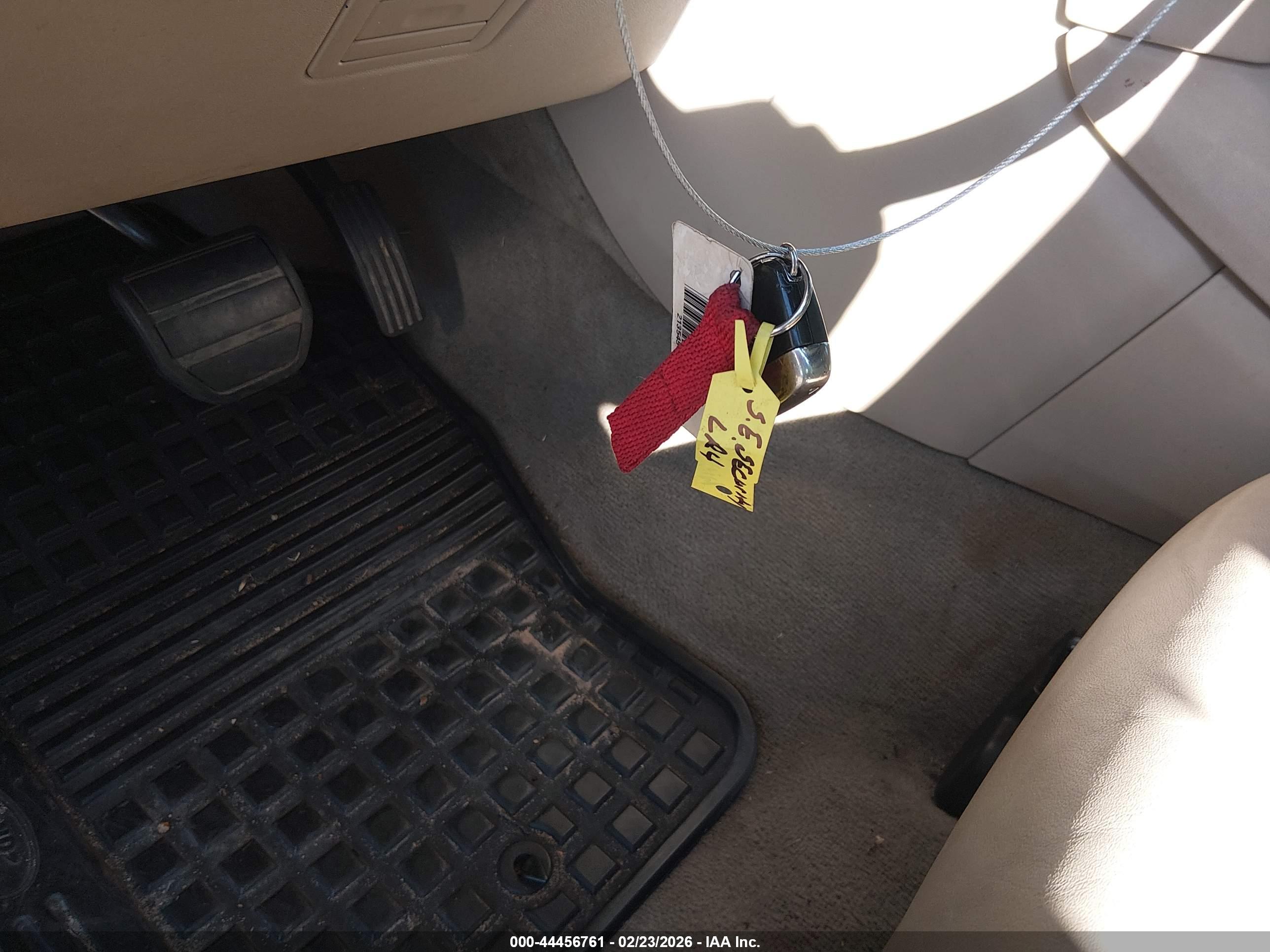 LAND ROVER image 11