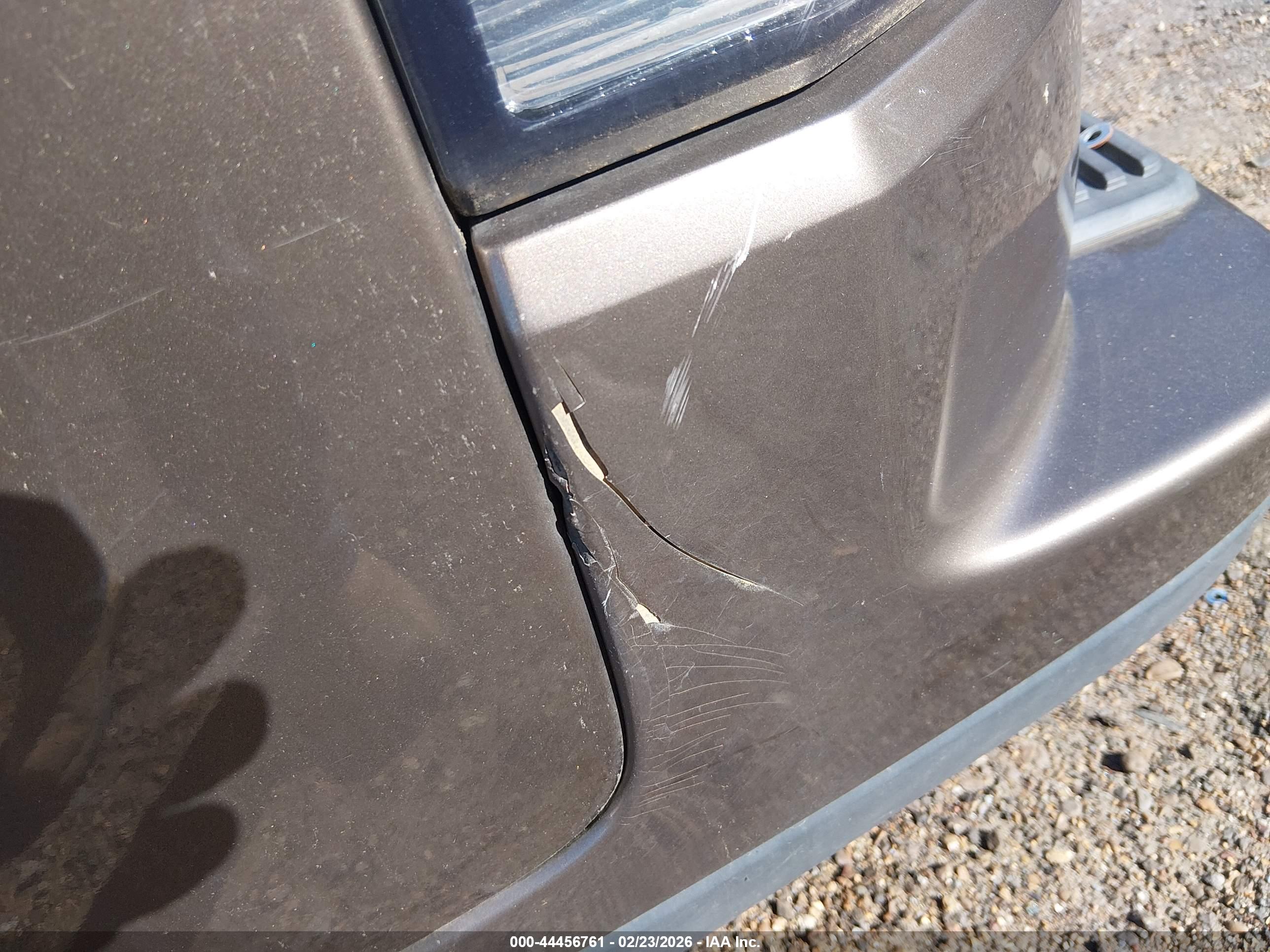 LAND ROVER image 6