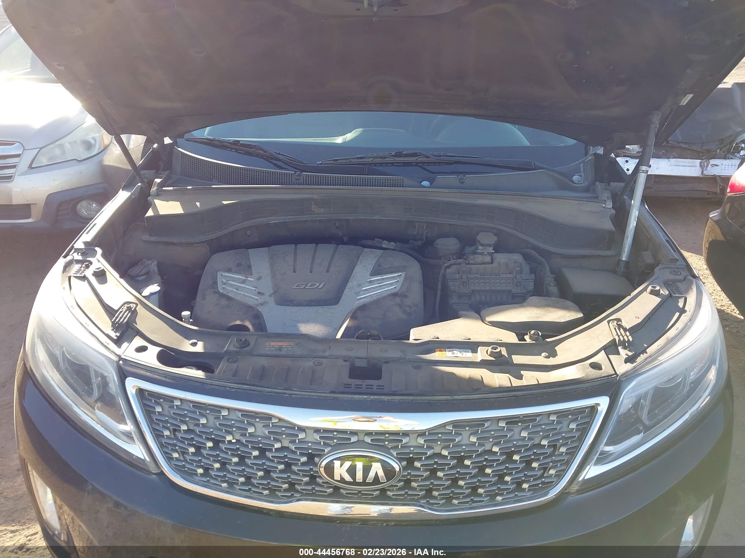 KIA SORENTO image 10