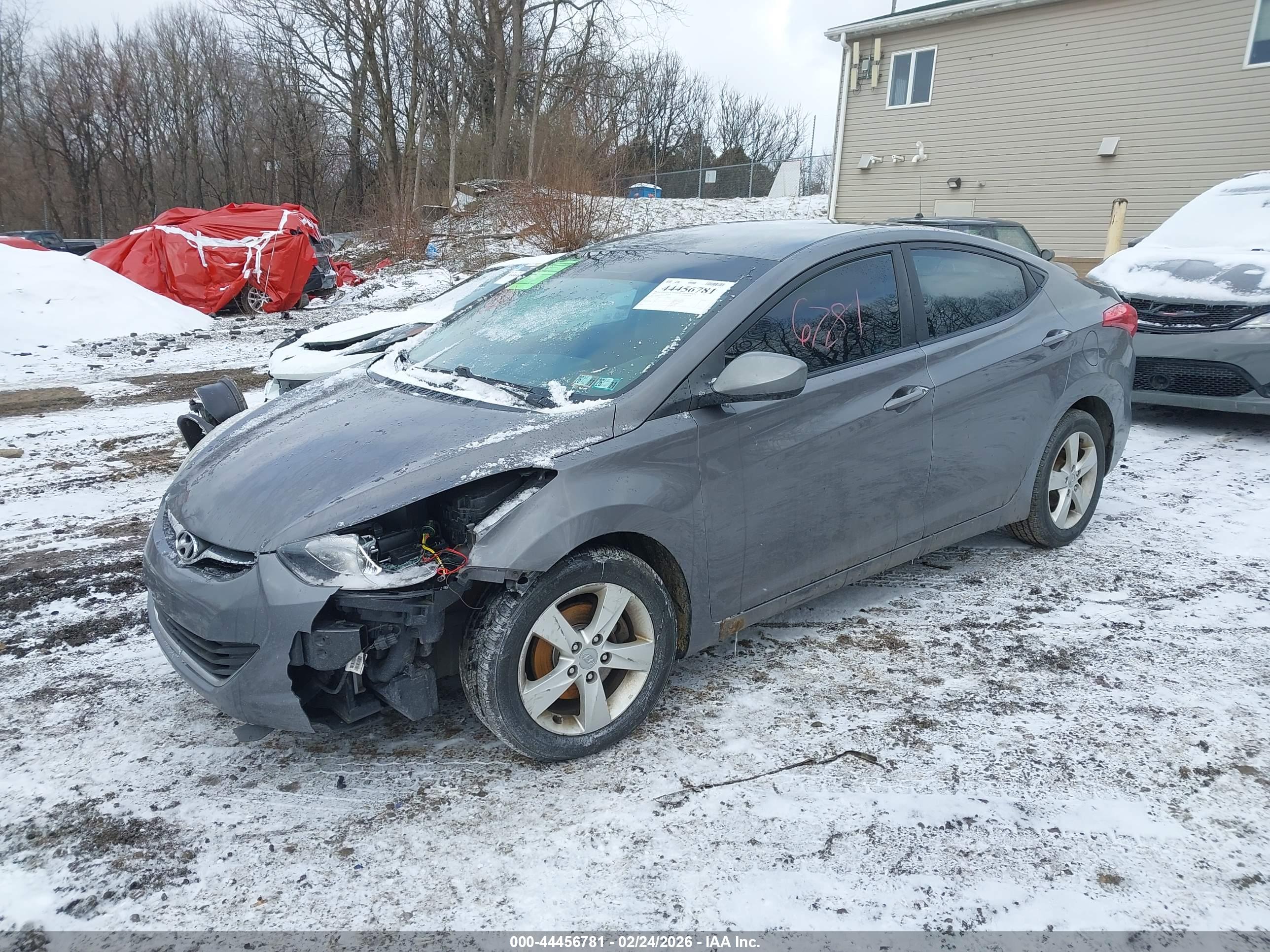 HYUNDAI ELANTRA image 2