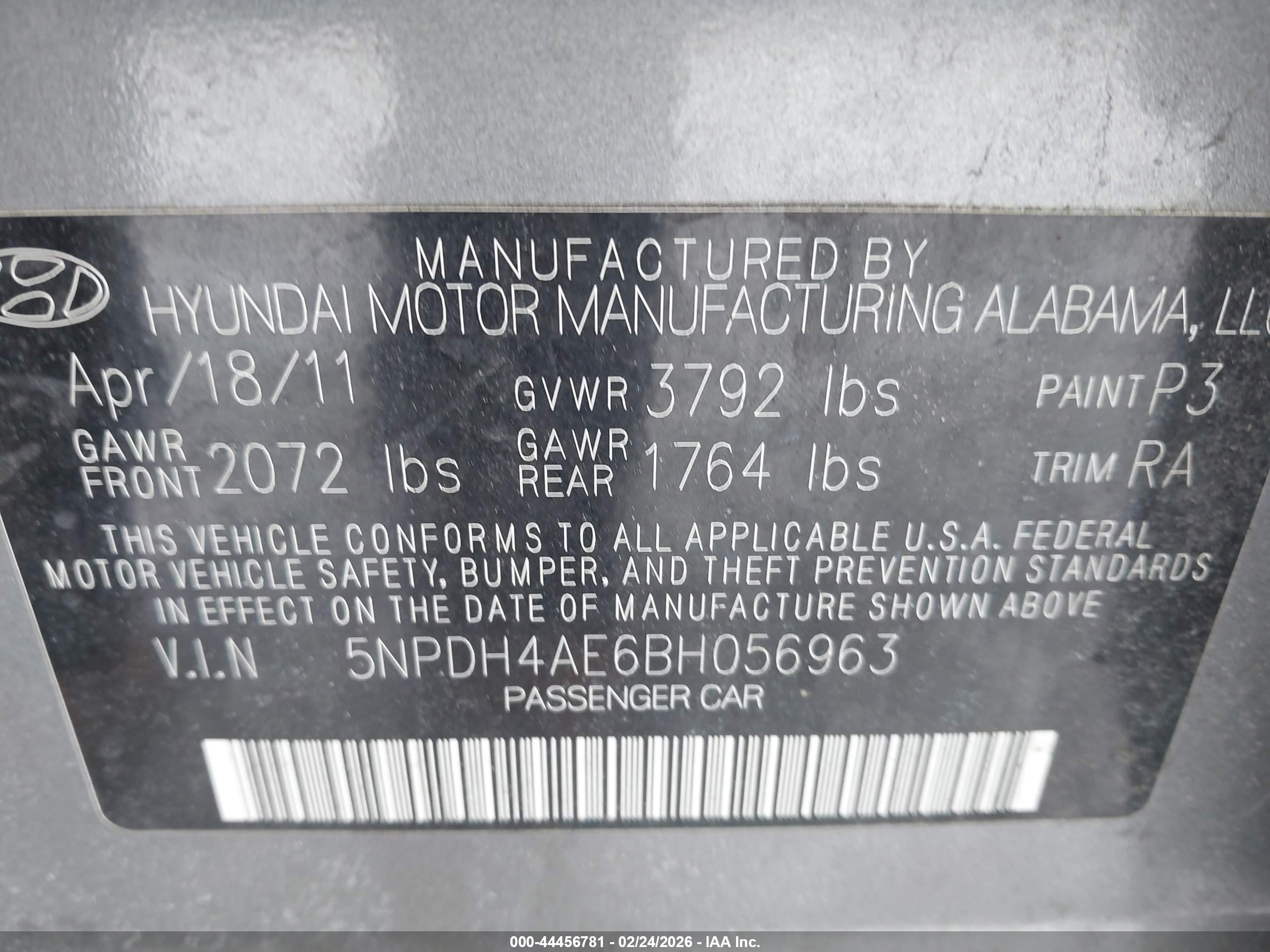 HYUNDAI ELANTRA image 9