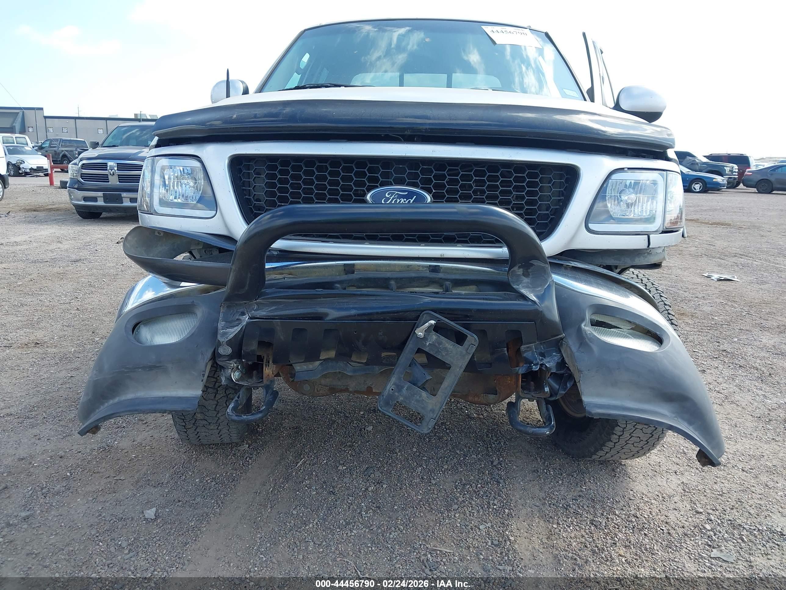 FORD F-150 image 6