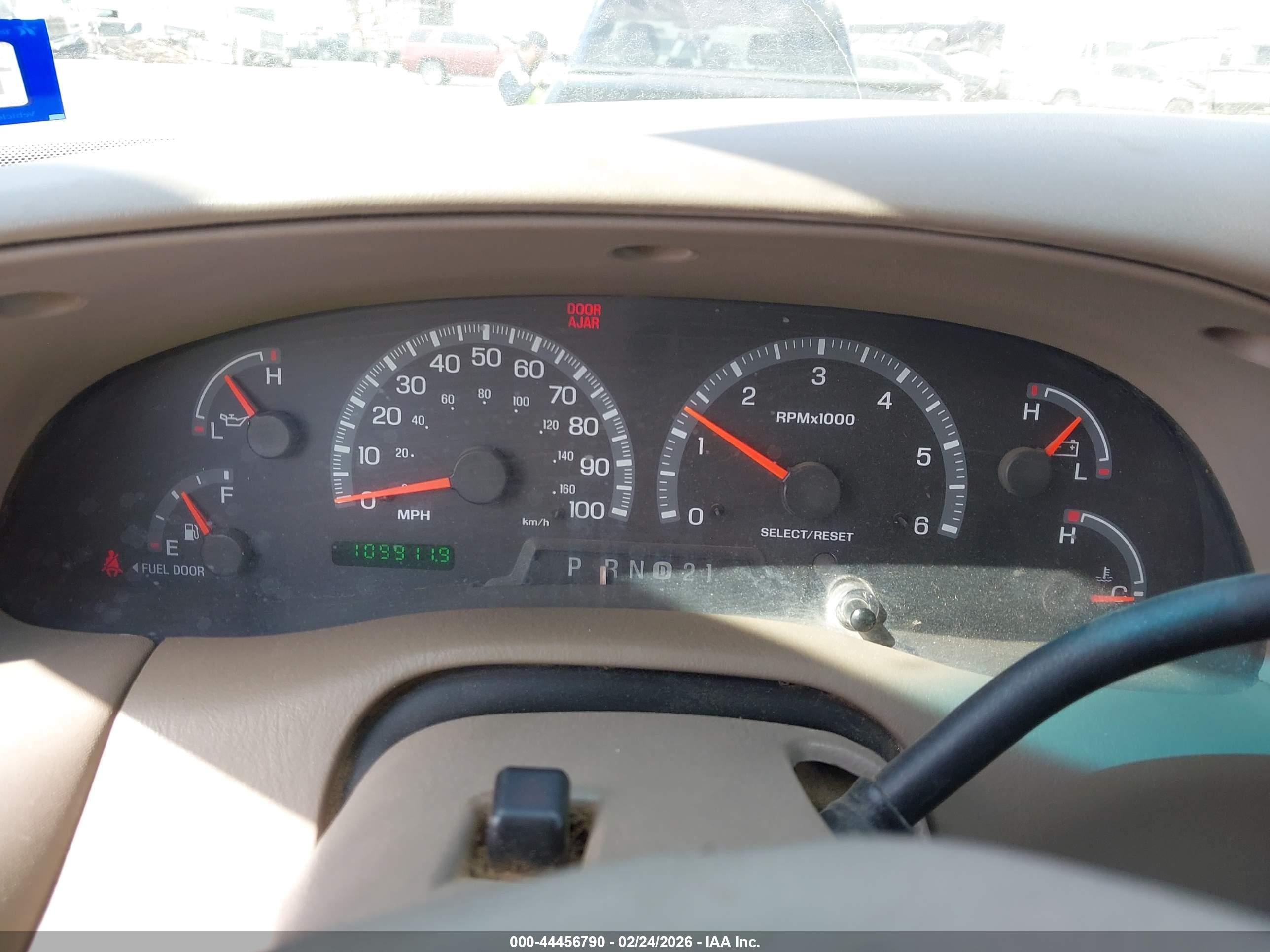 FORD F-150 image 7
