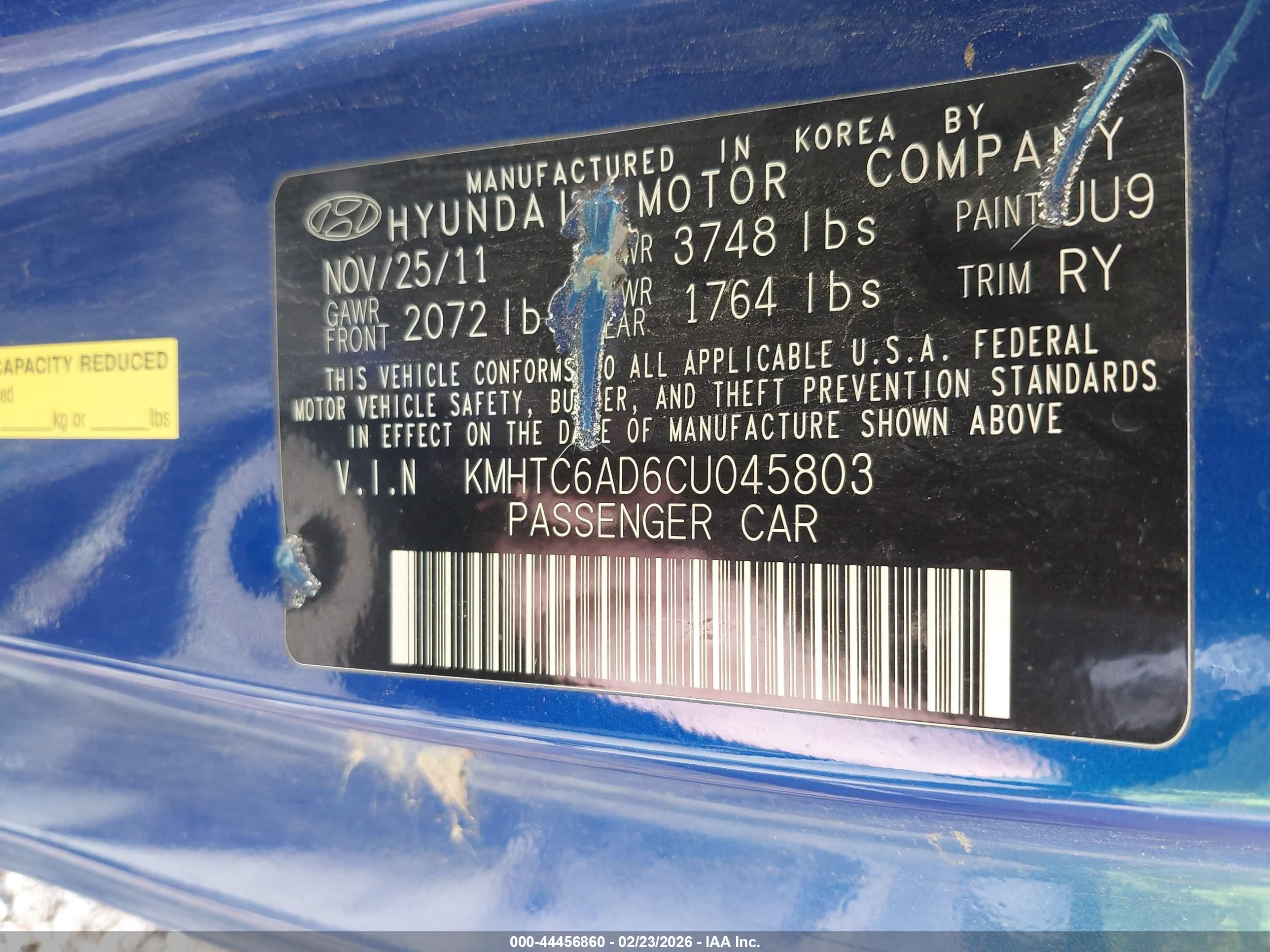 HYUNDAI VELOSTER image 9