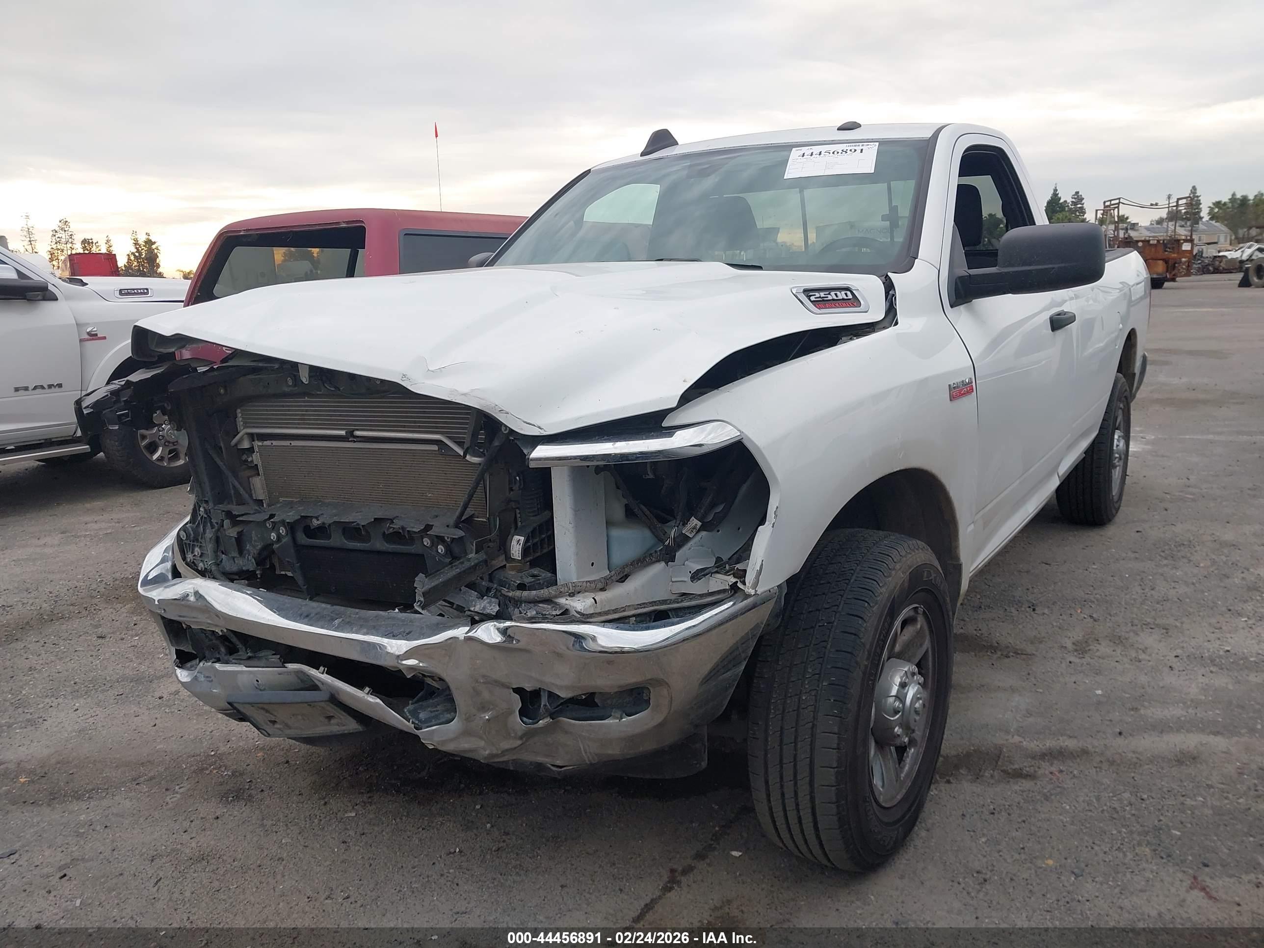 RAM 2500 image 2