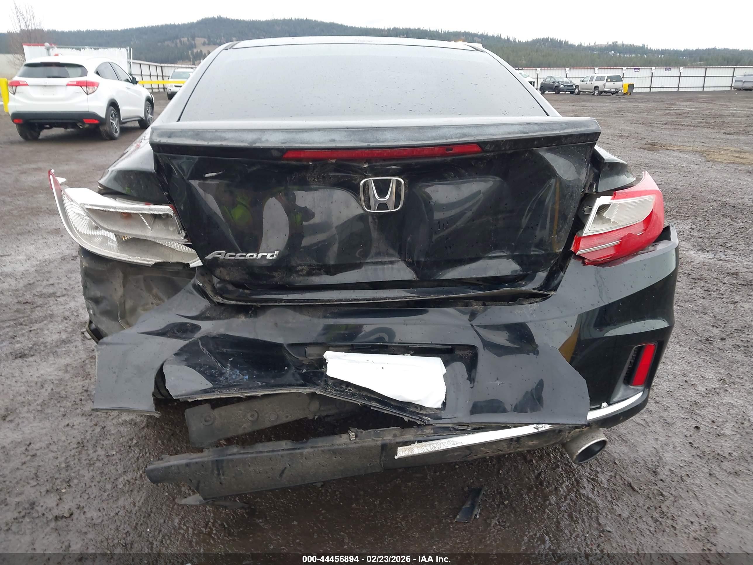HONDA ACCORD image 6