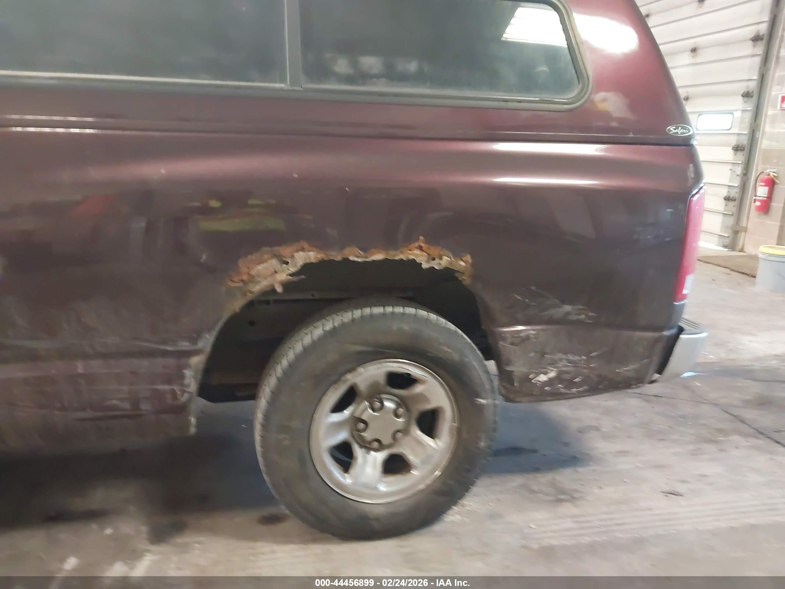 DODGE RAM image 6