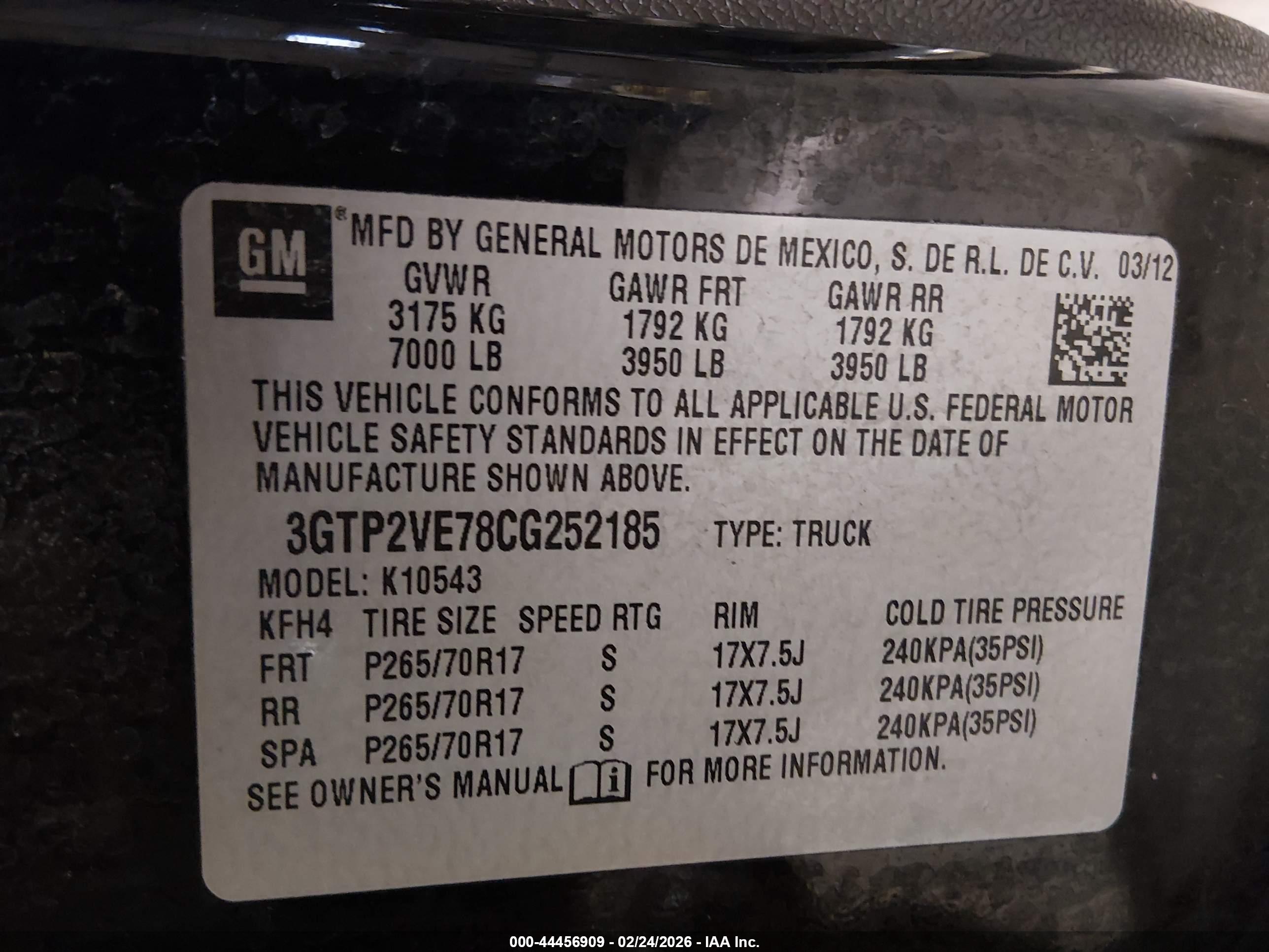 GMC SIERRA image 9