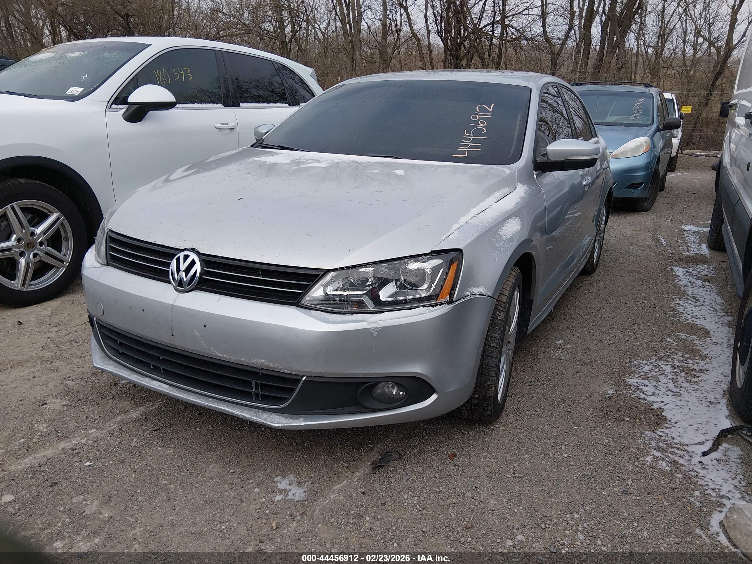 VOLKSWAGEN JETTA image 2