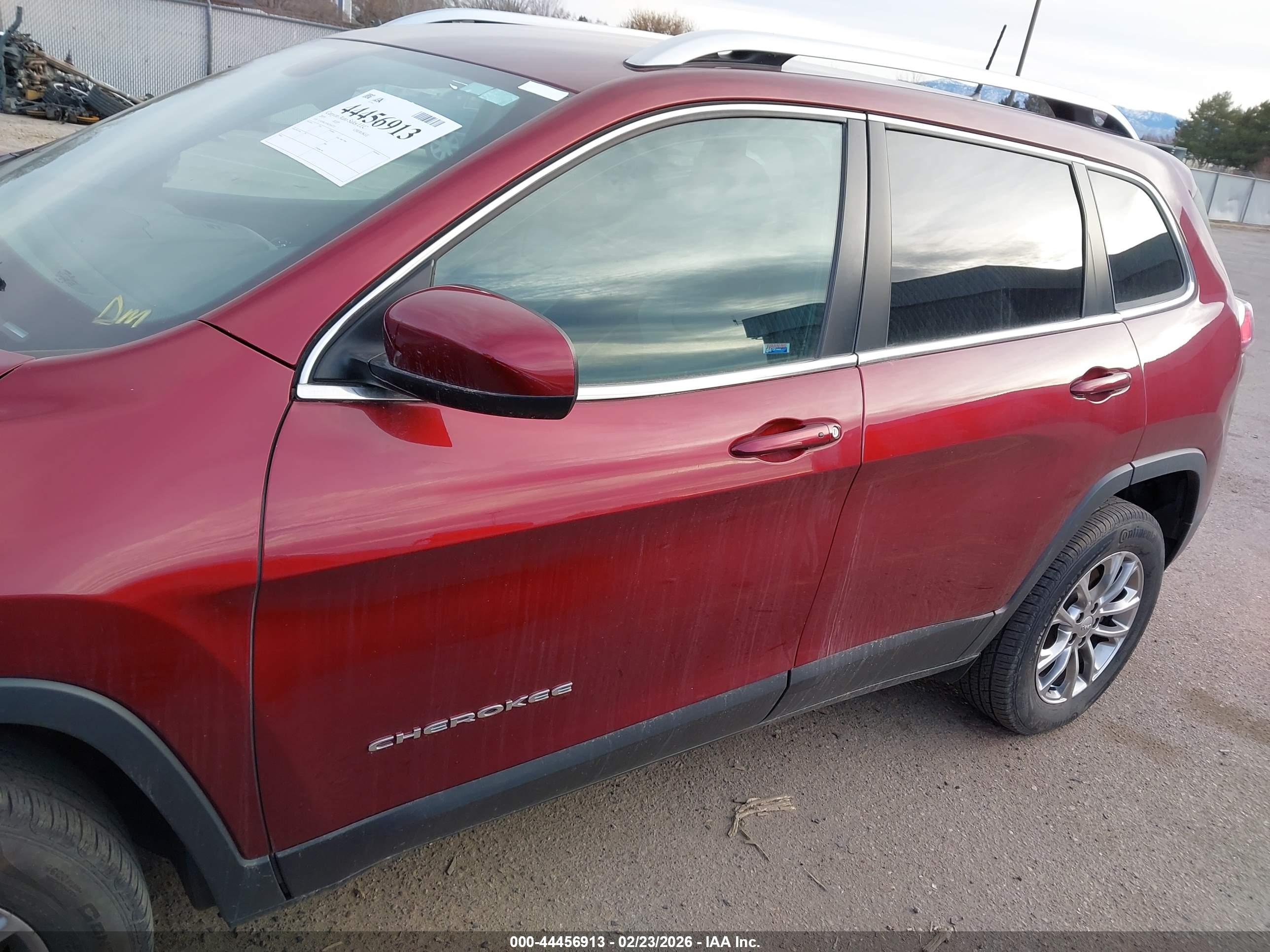 JEEP CHEROKEE image 6