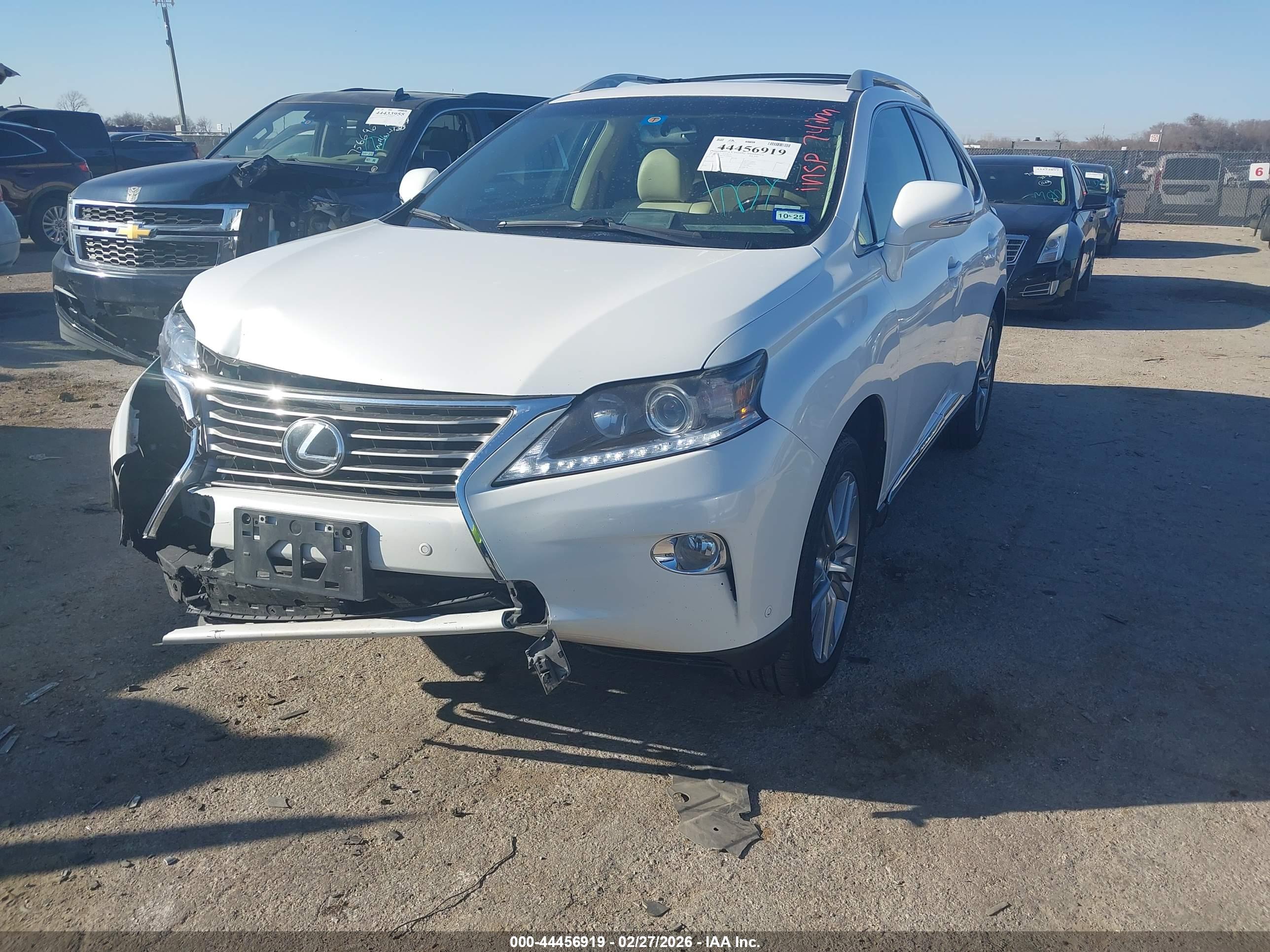 LEXUS RX image 2