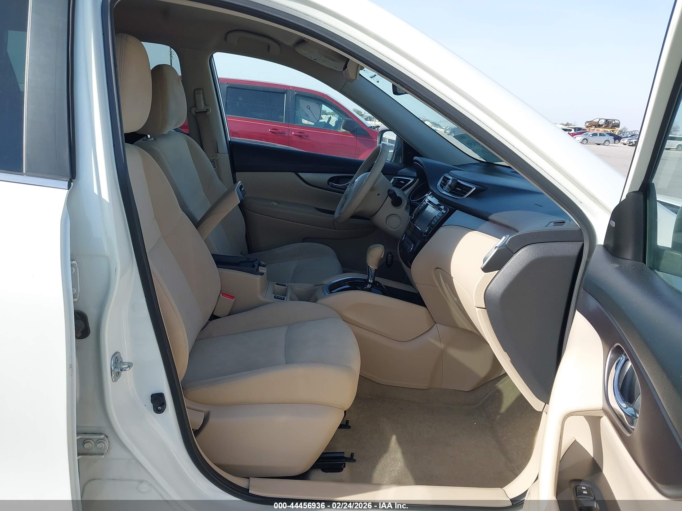 NISSAN ROGUE image 5