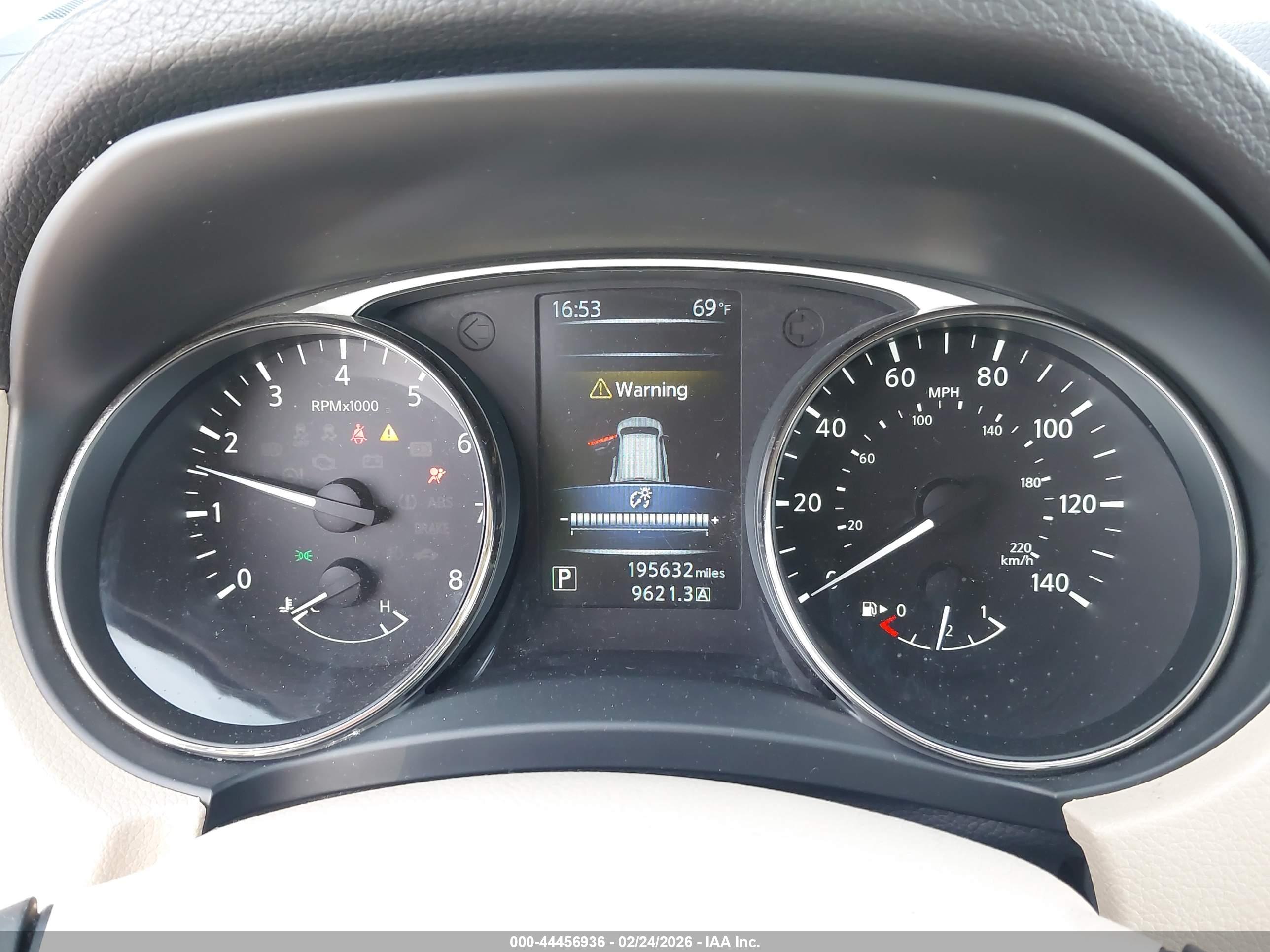 NISSAN ROGUE image 7