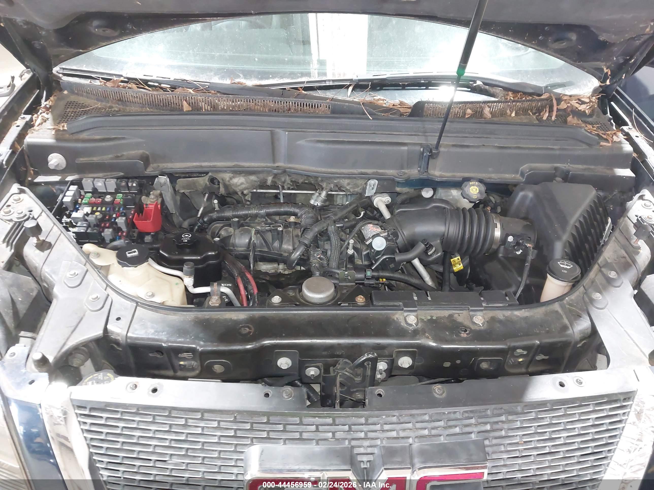 GMC ACADIA image 10