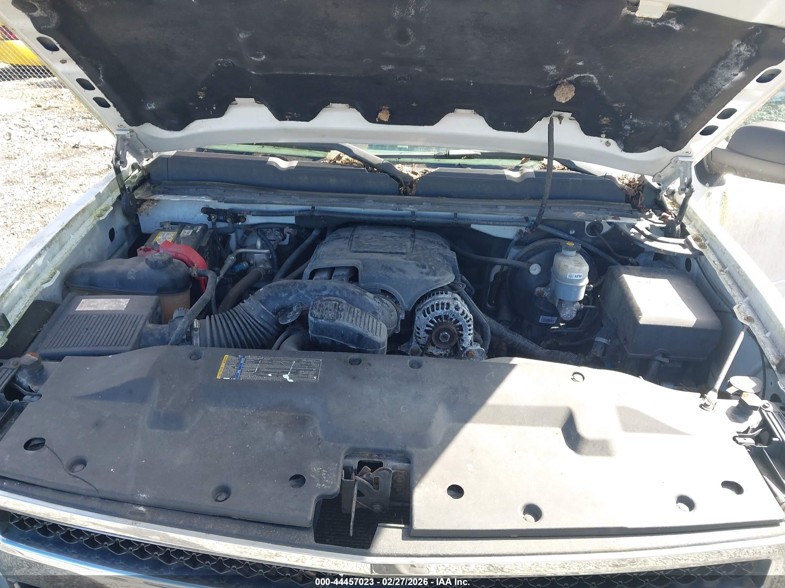 CHEVROLET SILVERADO image 10