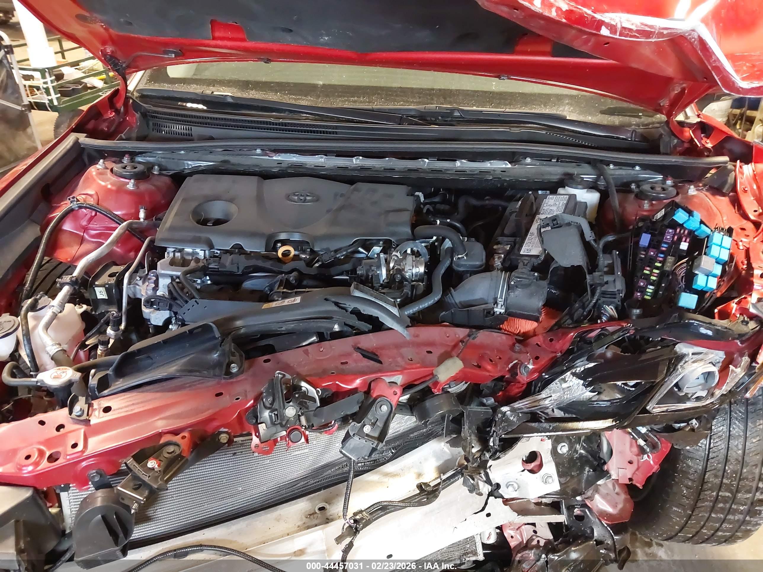 TOYOTA CAMRY image 10