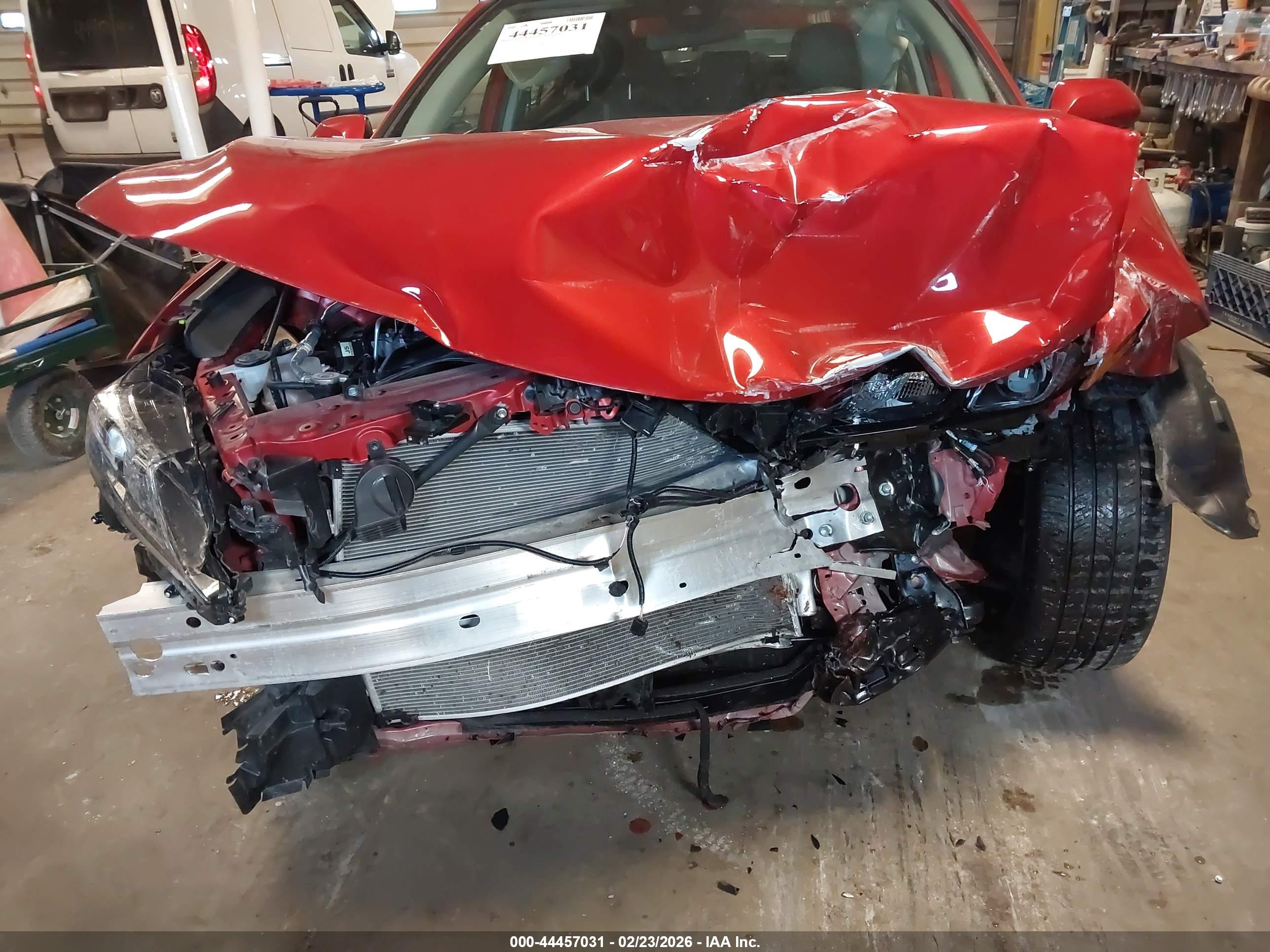 TOYOTA CAMRY image 6