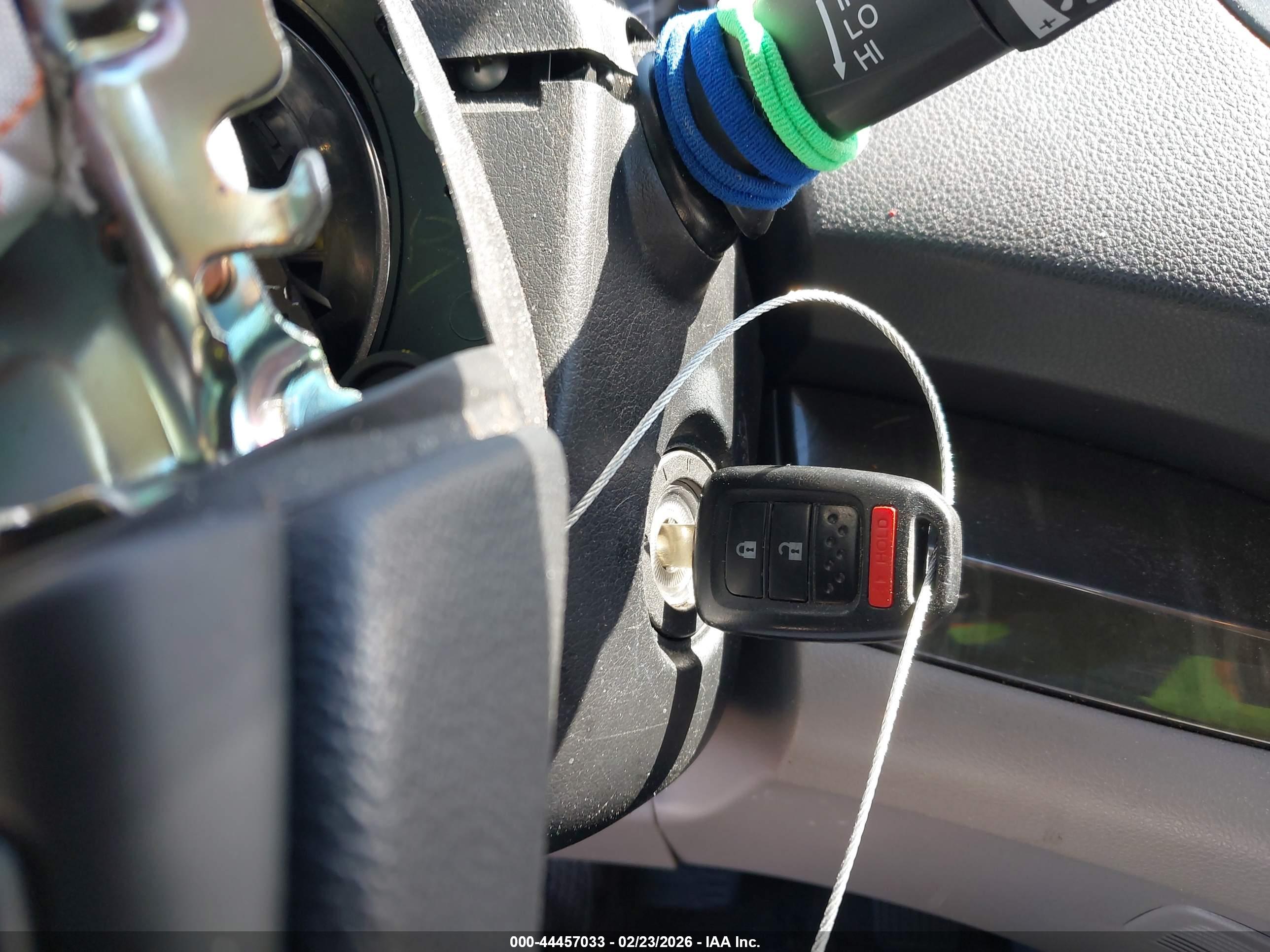 HONDA CR-V image 11