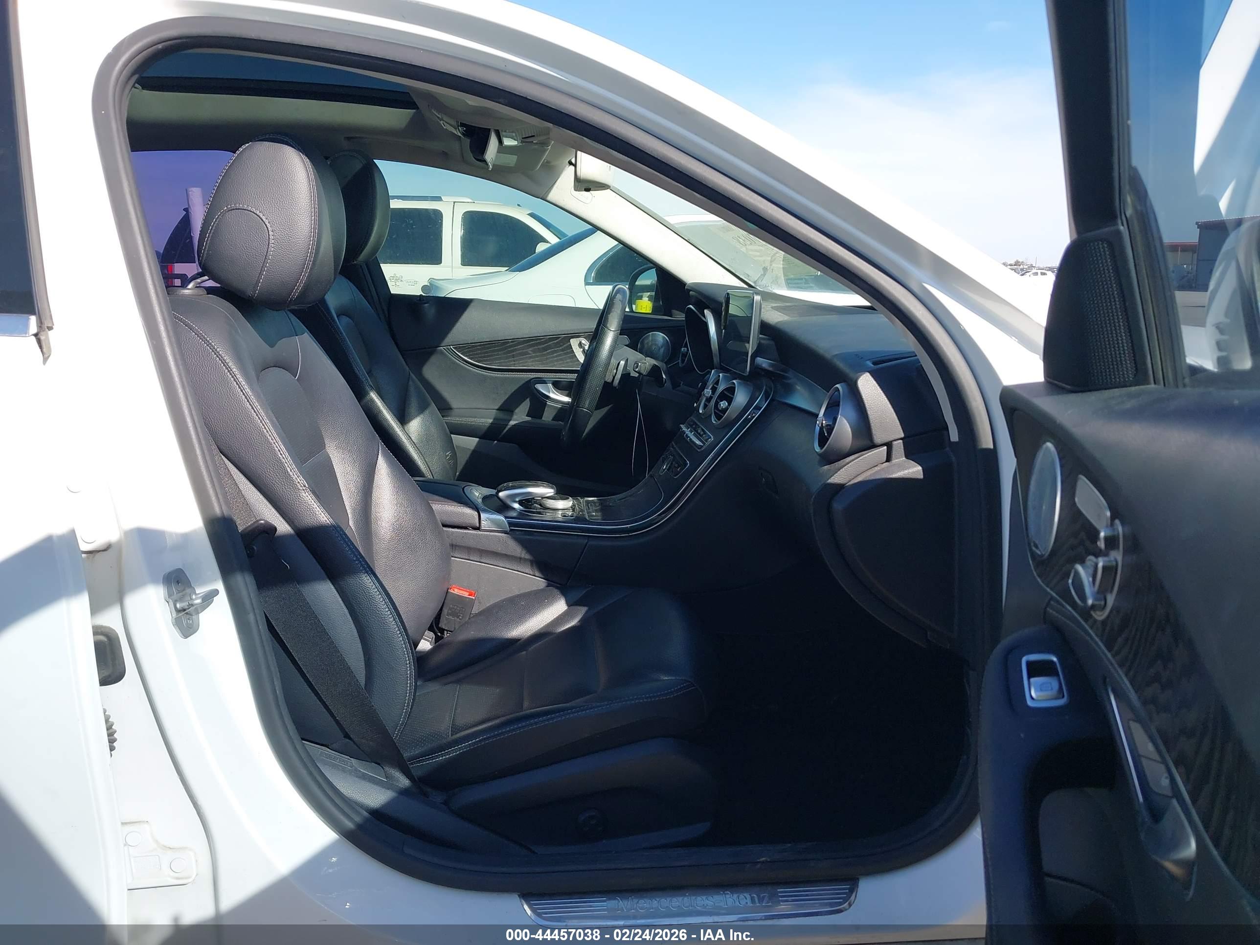 MERCEDES-BENZ C image 5