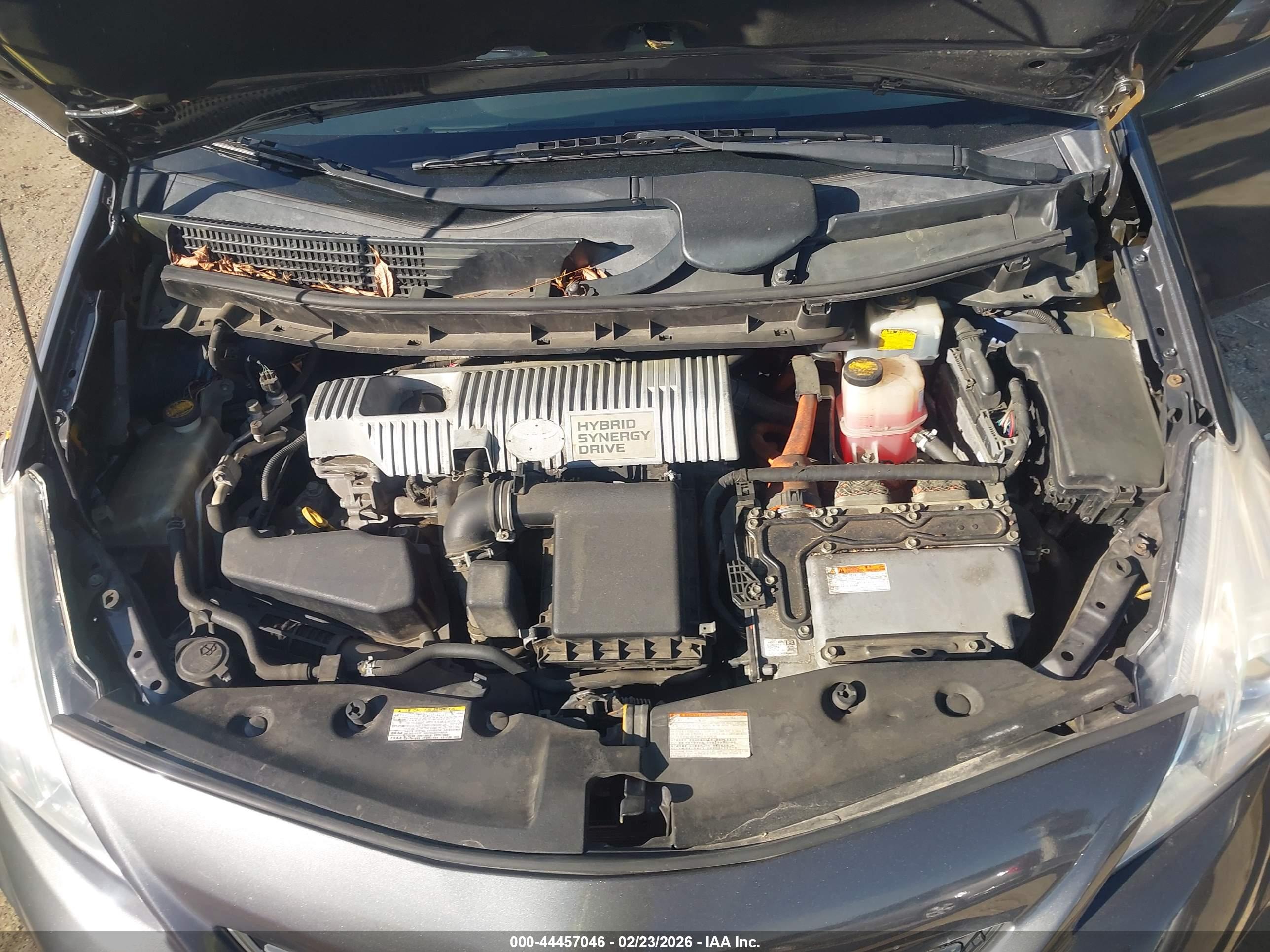 TOYOTA PRIUS image 10