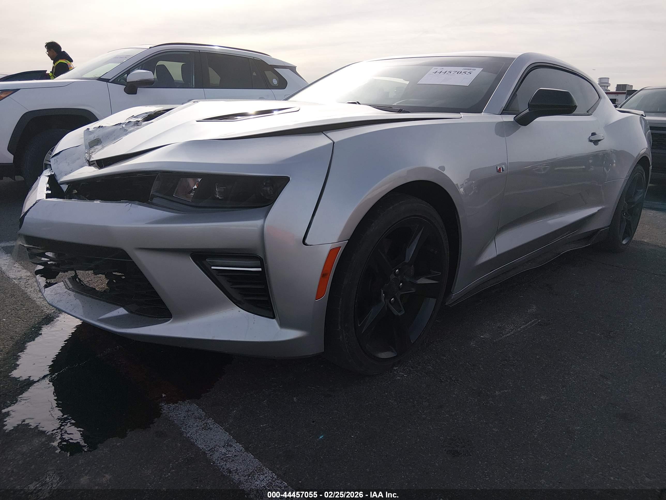 CHEVROLET CAMARO image 2