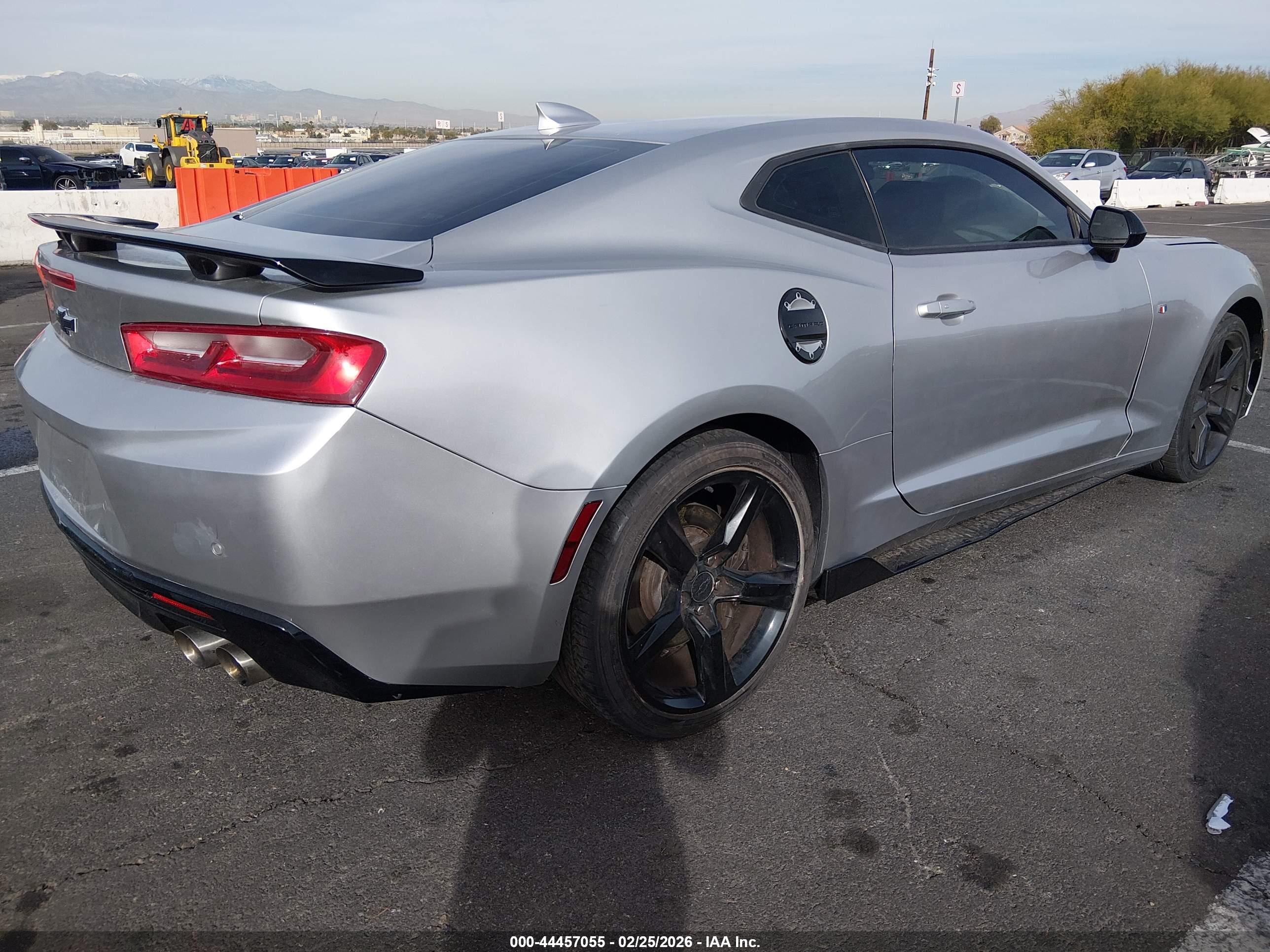 CHEVROLET CAMARO image 4