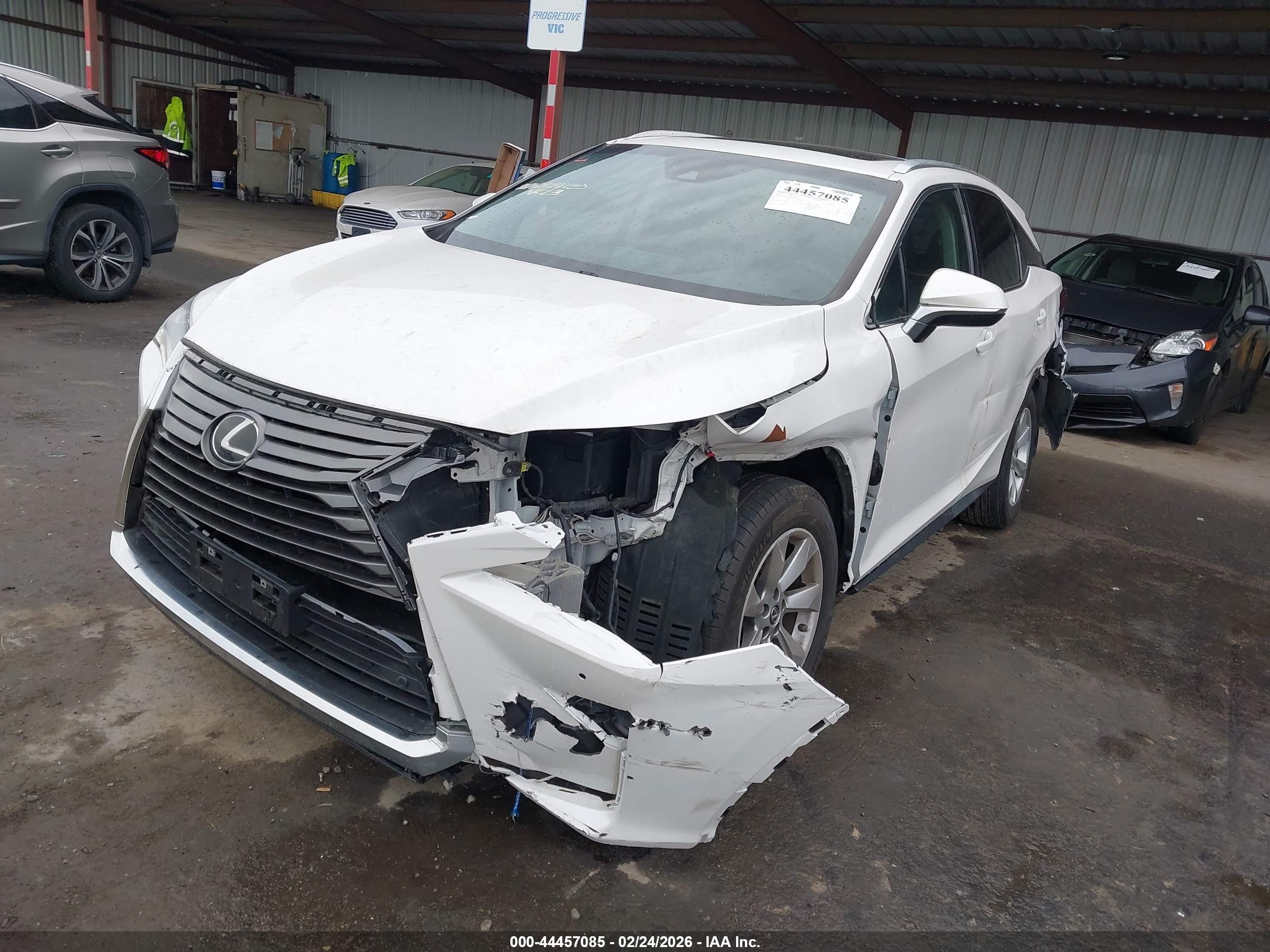 LEXUS RX image 2
