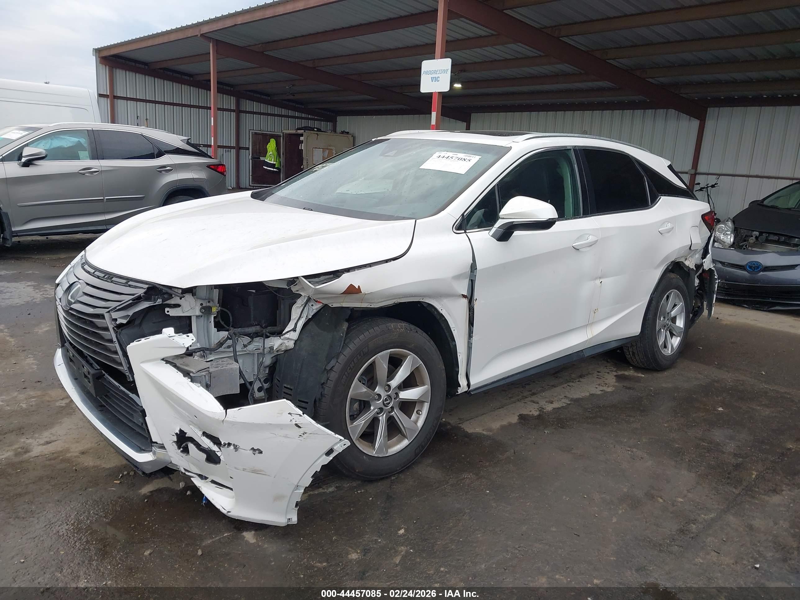 LEXUS RX image 6