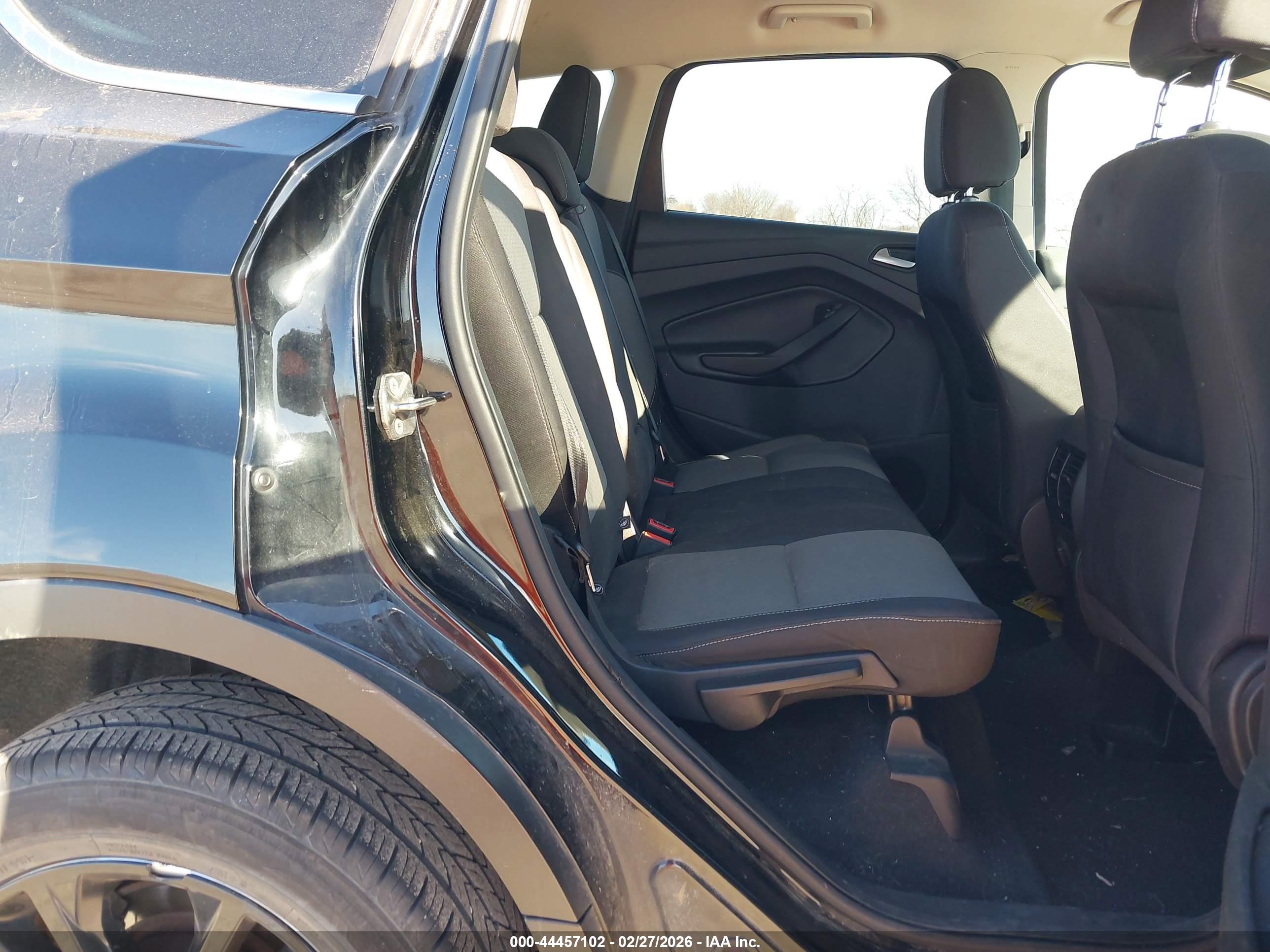 FORD ESCAPE image 8
