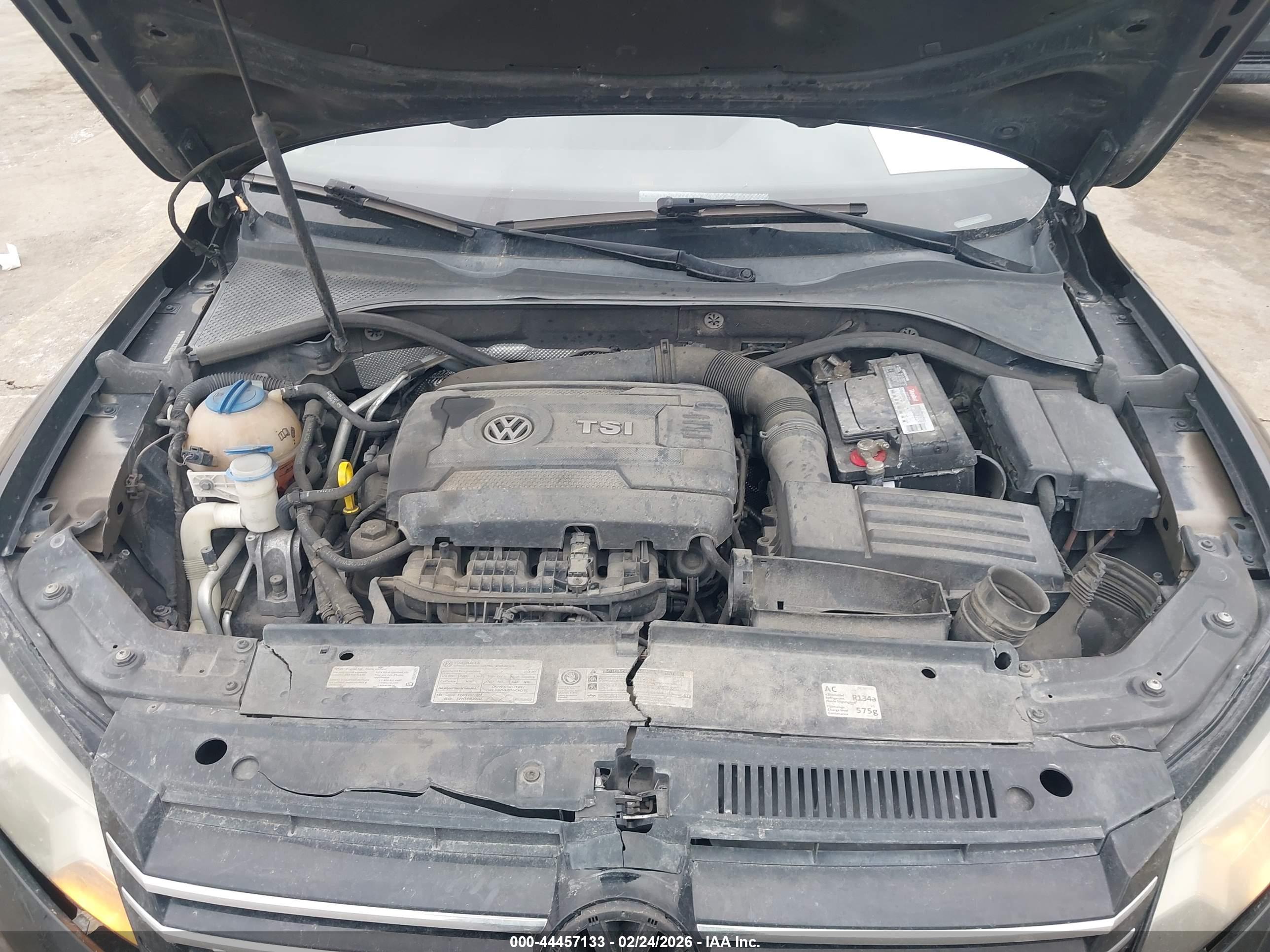 VOLKSWAGEN PASSAT image 10
