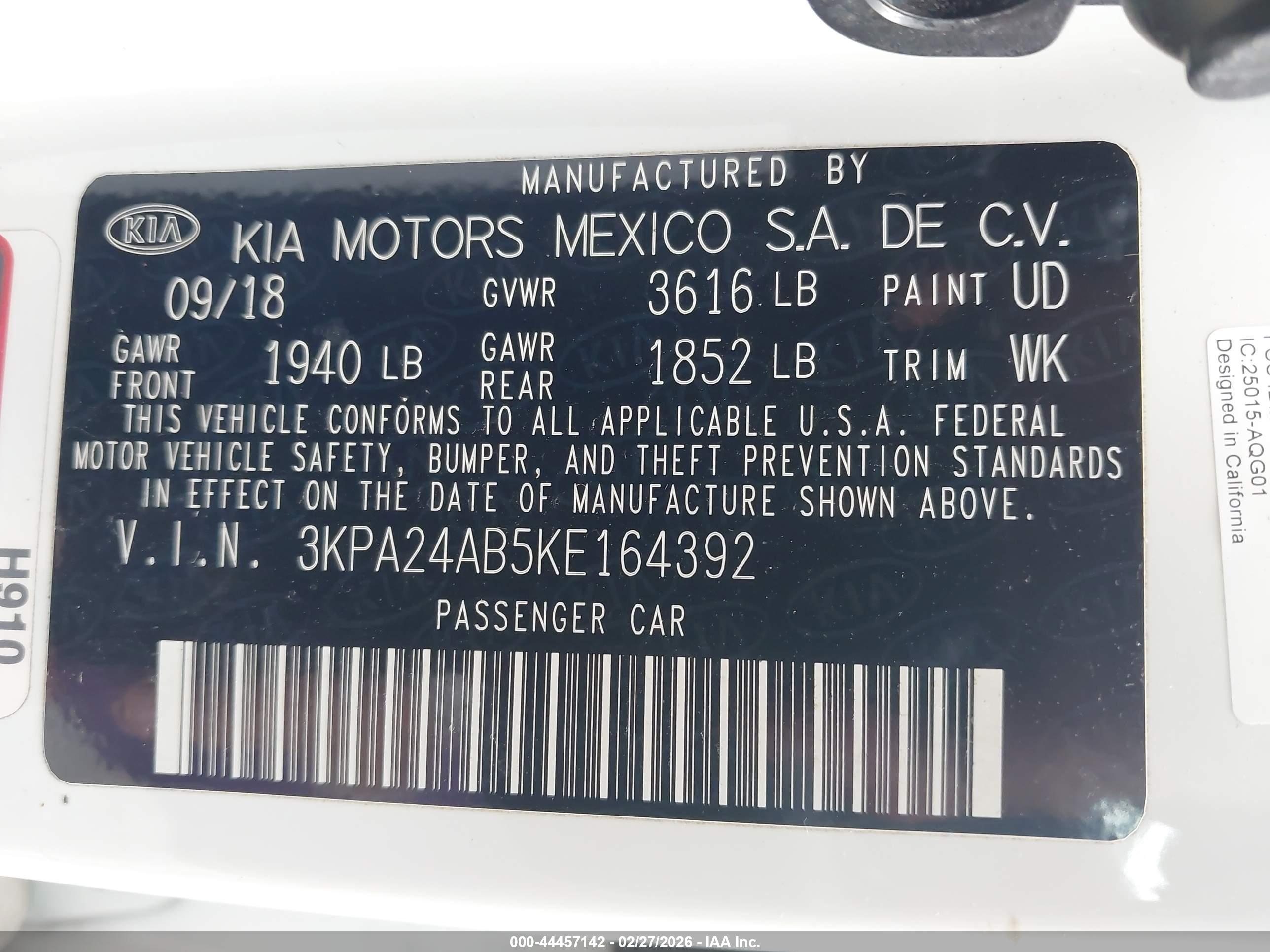 KIA RIO image 9